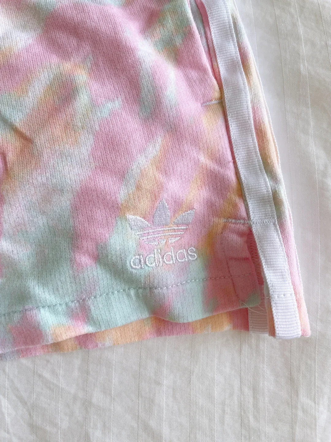 Adidas shorts women’s image indicator(2)