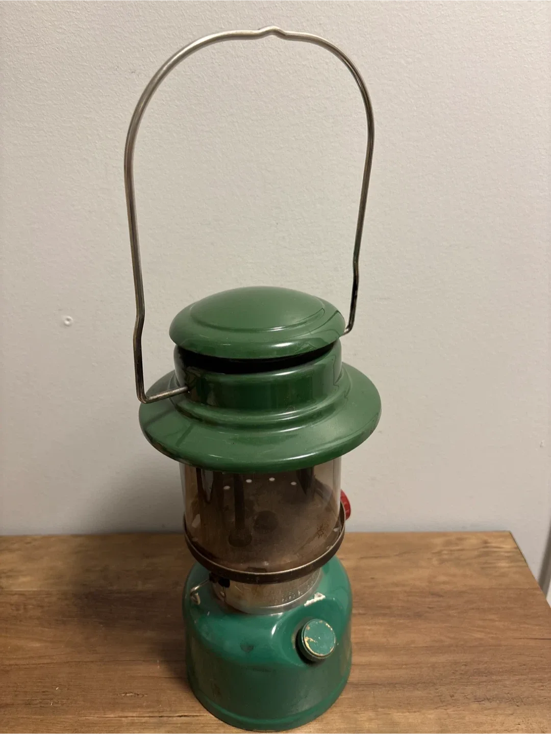 Vintage Coleman Model 335 Green Lantern image indicator(6)