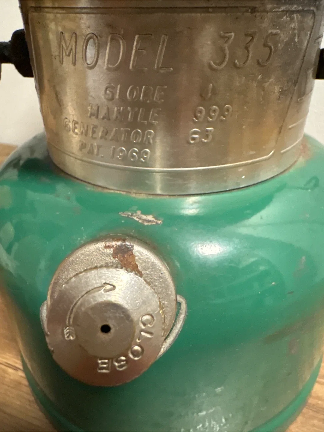 Vintage Coleman Model 335 Green Lantern image indicator(3)