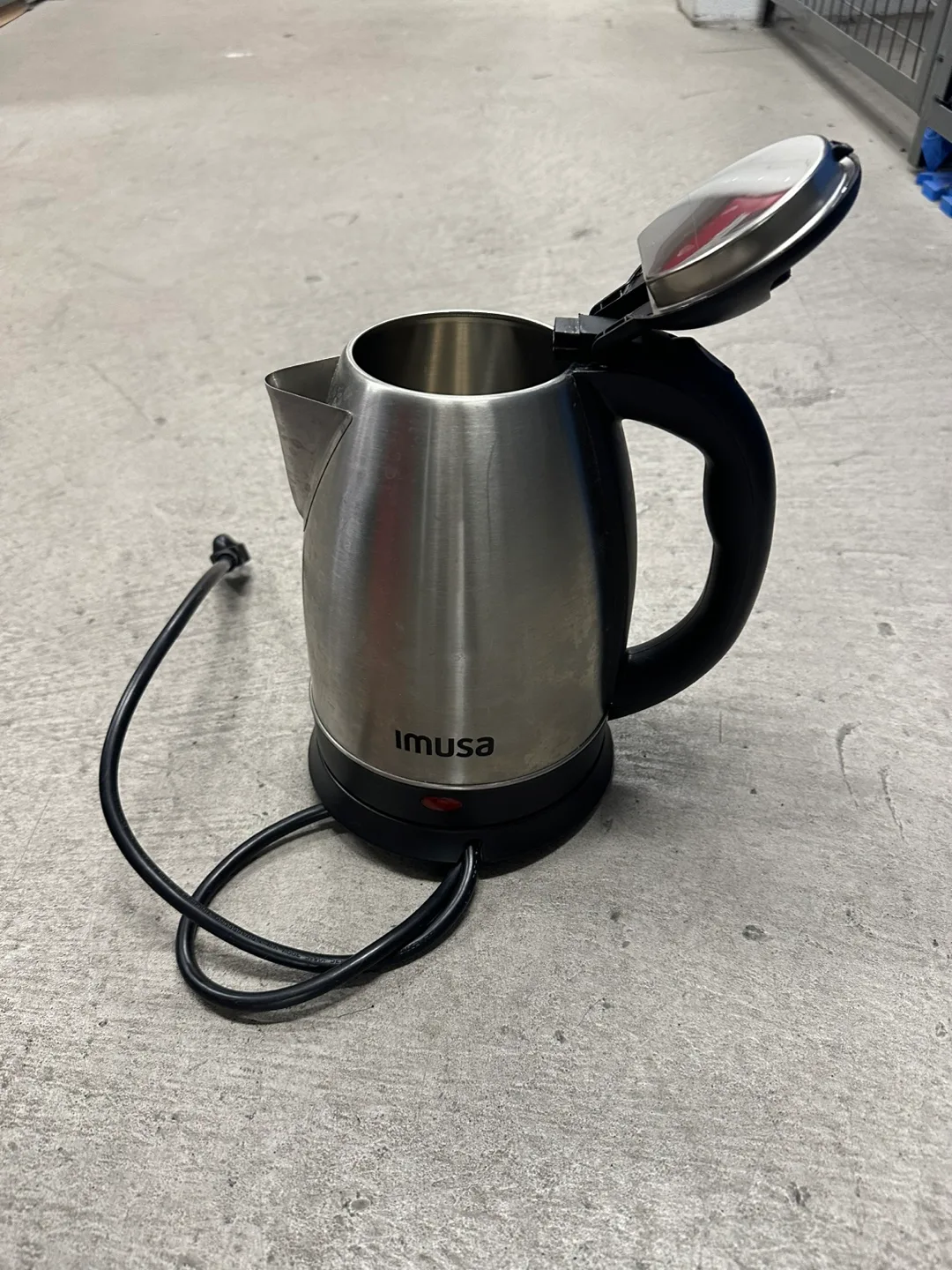 Imusa Electric Kettle - Stainless Steel thumbnail