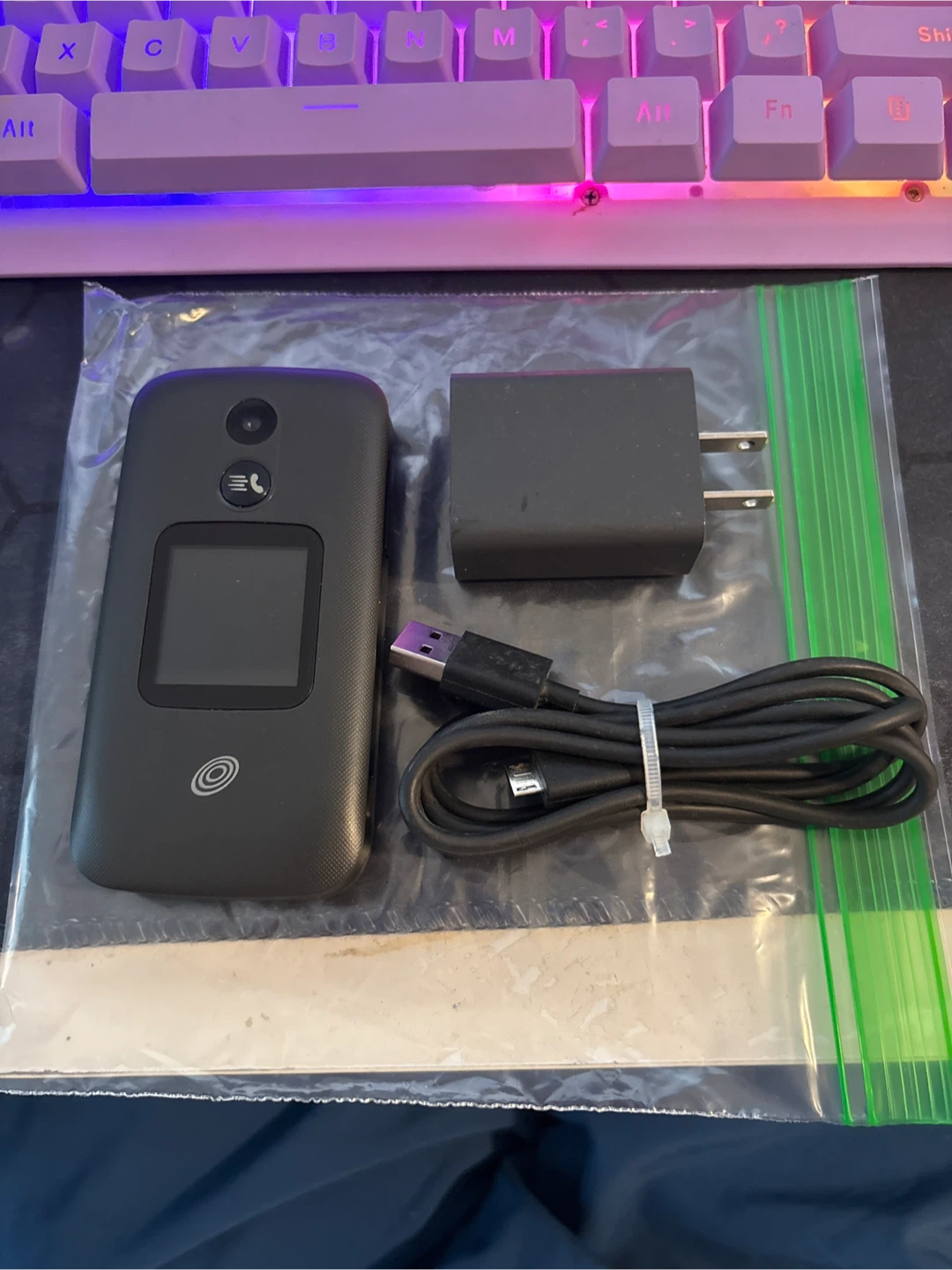 Black ( BURNER PHONE ) * CLEAN * See Photos