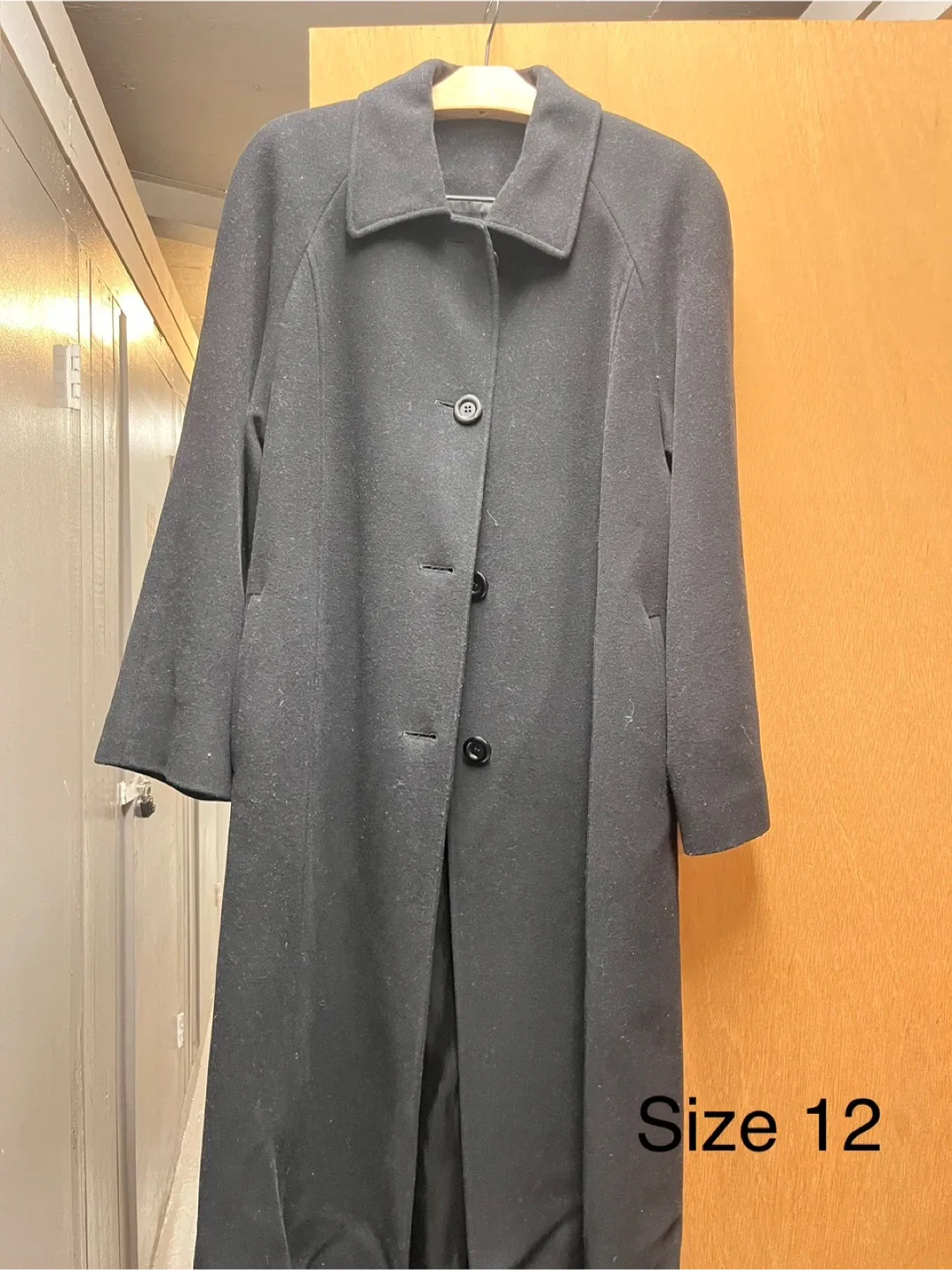 Closet sale image indicator(7)