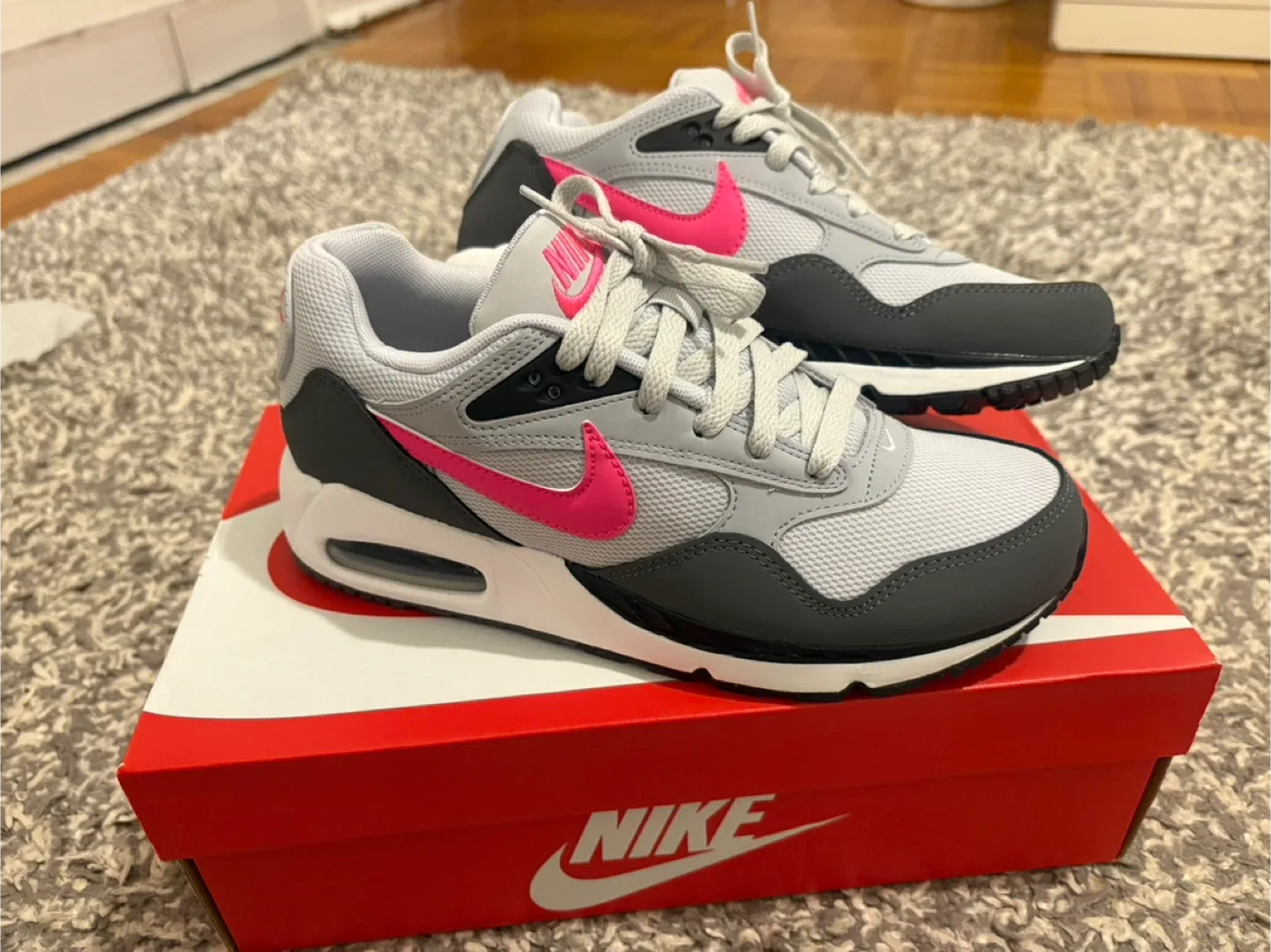 Nike Air Max Correlate Women's Shoes - Size 8.5 image indicator(2)