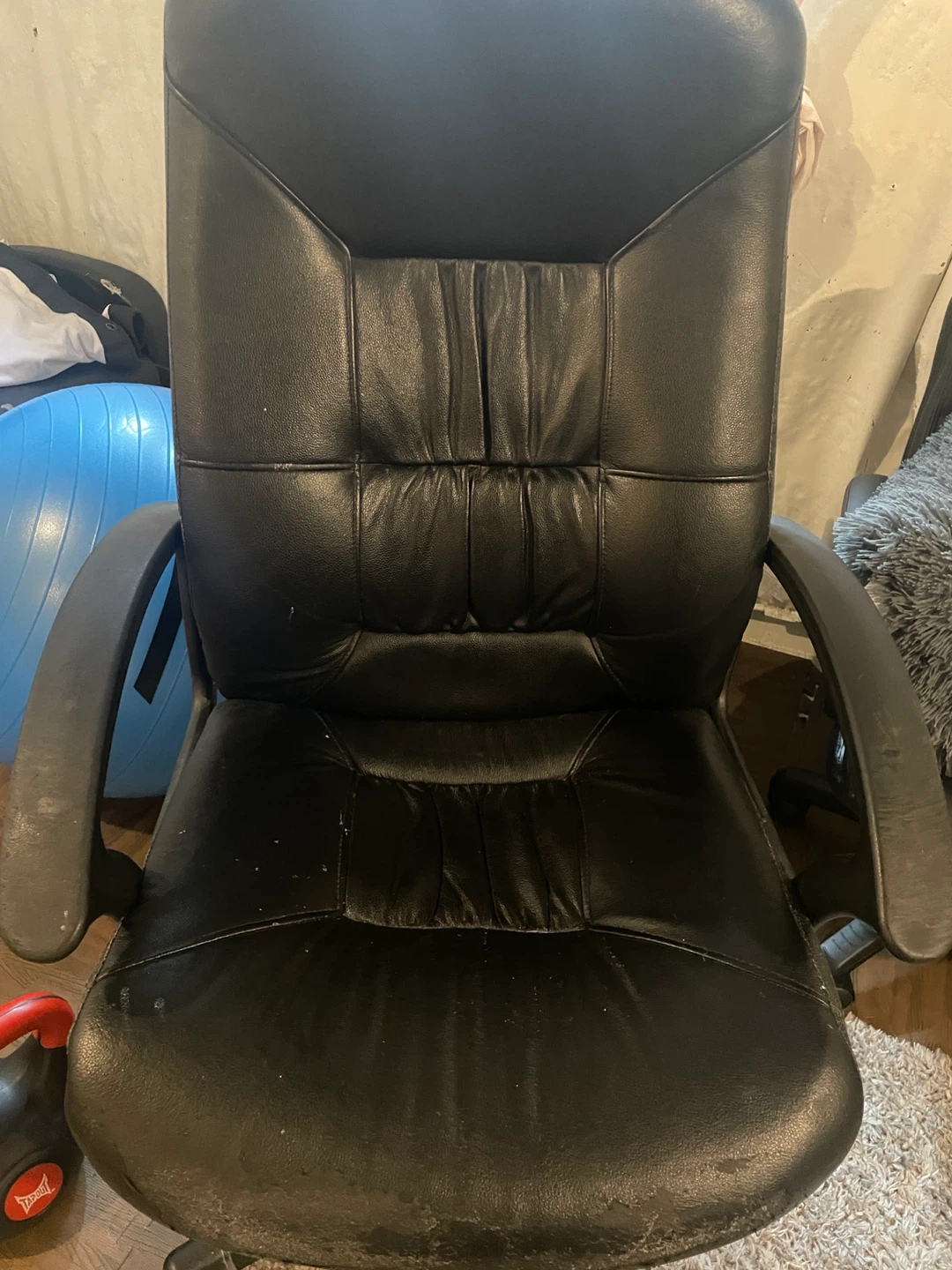 Black Office Chair - photo 2
