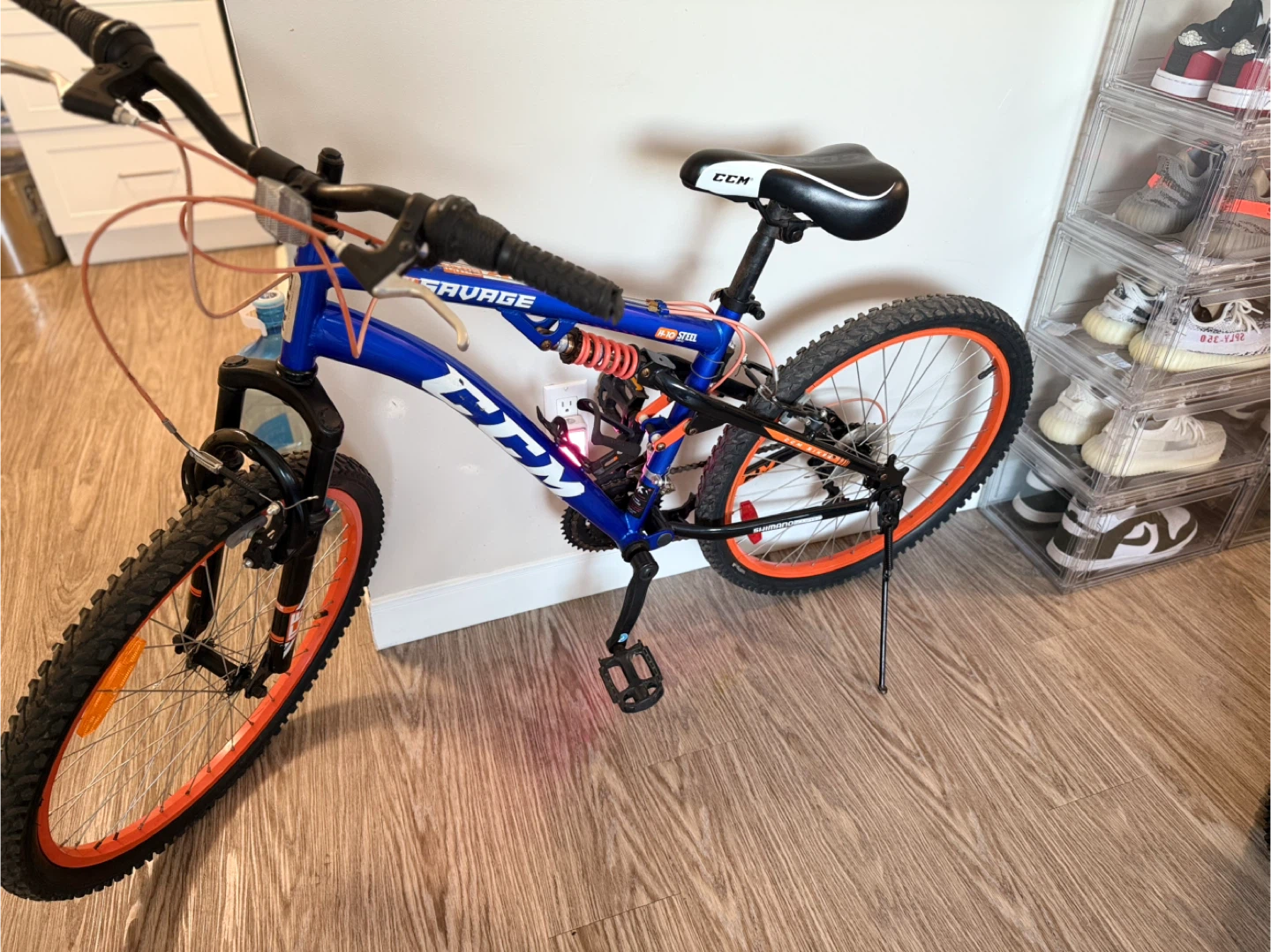 CCM Savage Mountain Bike - Blue & Orange - photo 5