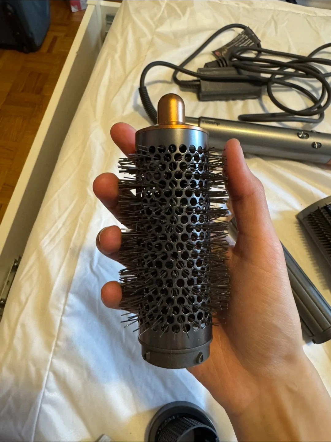 Dyson Airwrap Multi-Styler image indicator(7)