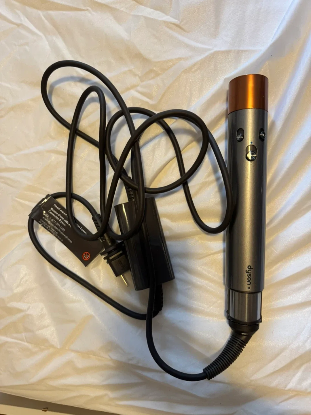 Dyson Airwrap Multi-Styler image indicator(10)