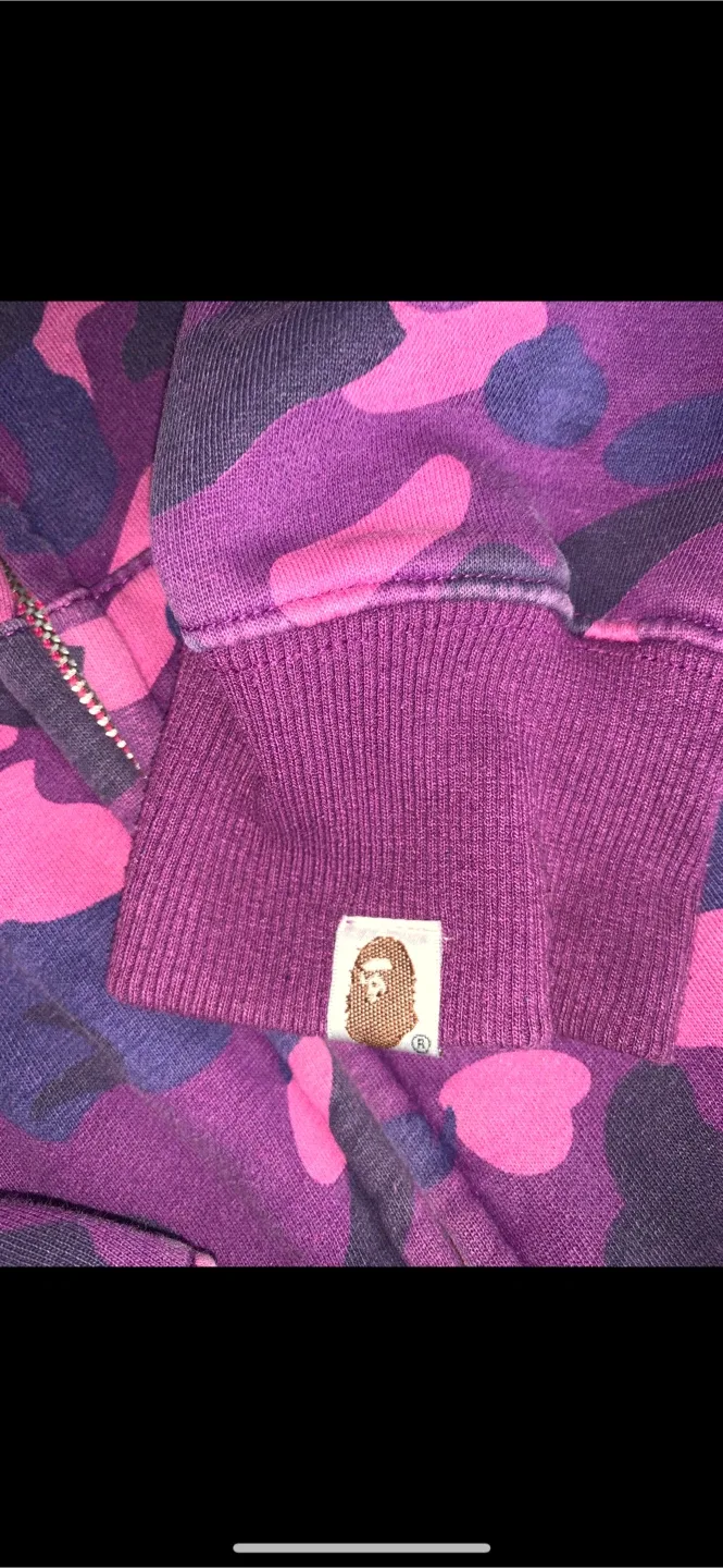 BAPE Purple Camo Shark Hoodie image indicator(4)