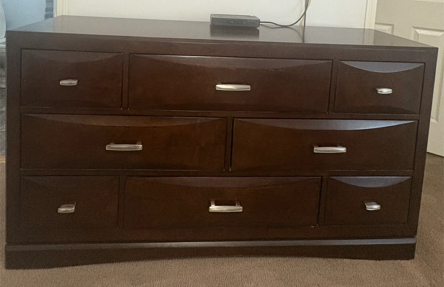 Dark Brown Dresser & Nightstand Set