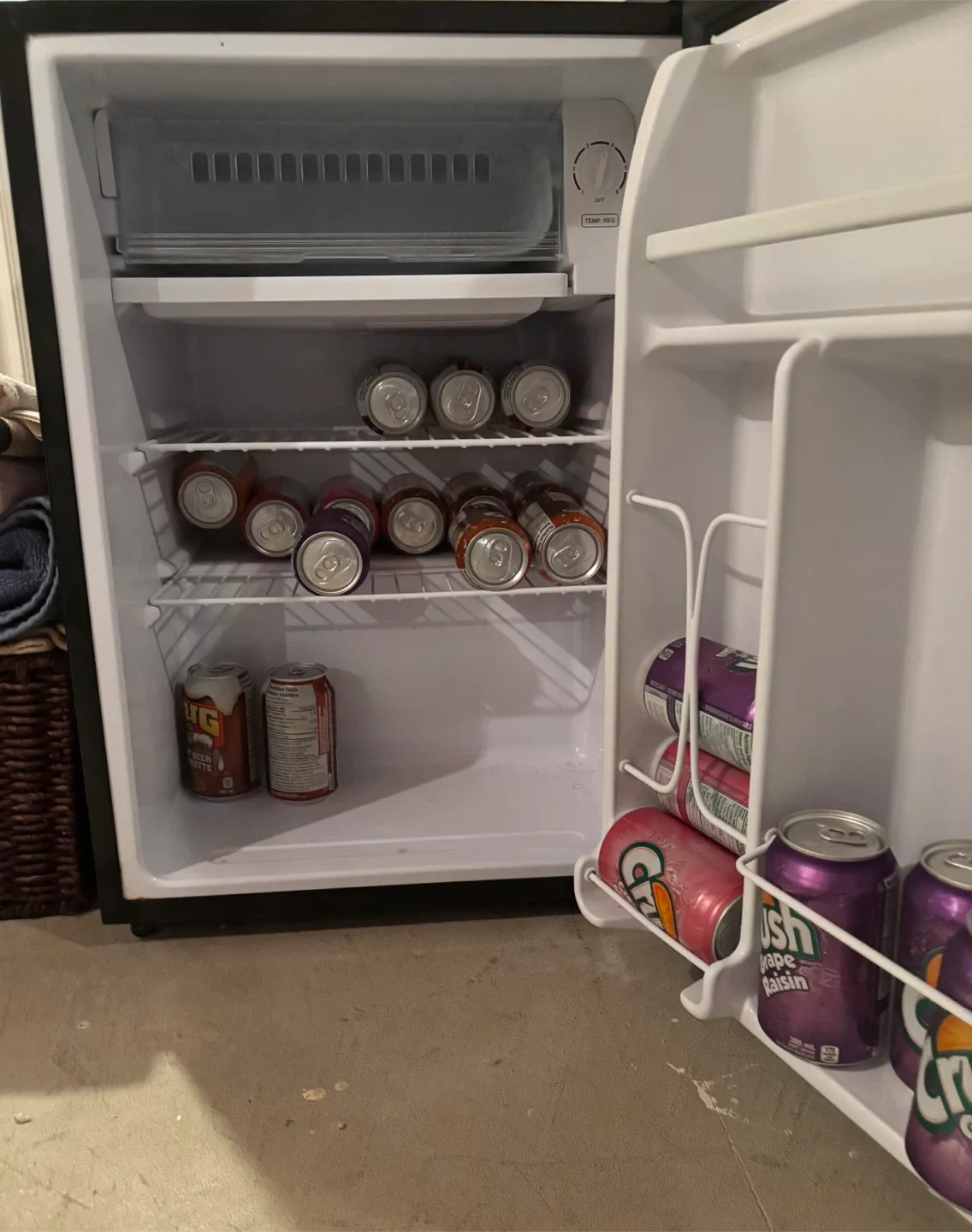 Honeywell 88037 Compact Refrigerator image indicator(6)