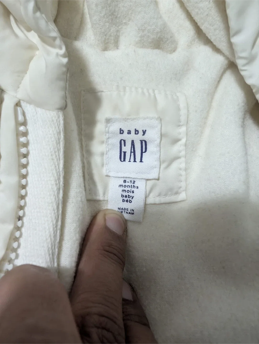 Baby Gap 6-12 Months Winter Puffer Jacket image indicator(2)