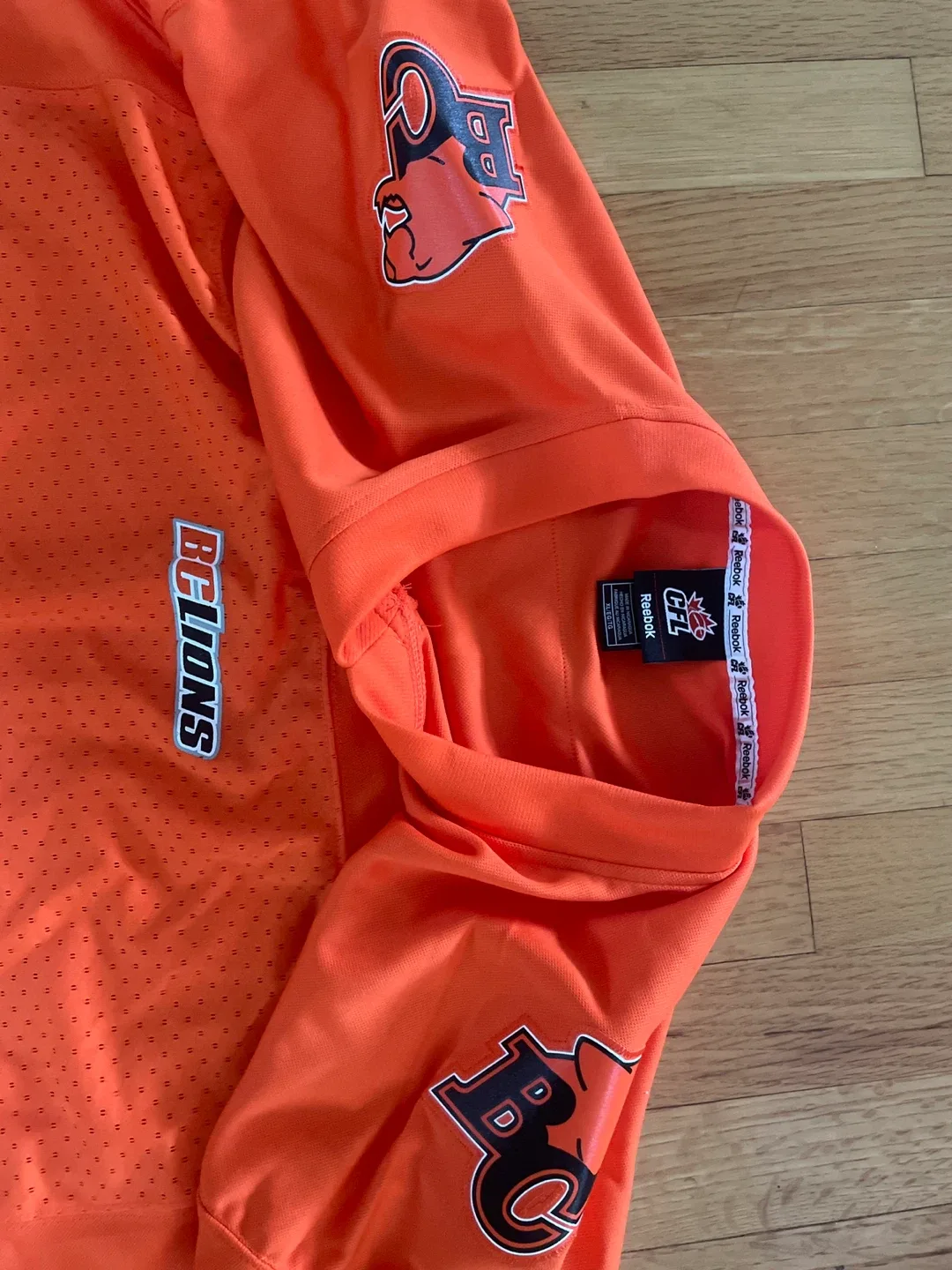 Reebok BC Lions CFL Jersey - XL image indicator(3)