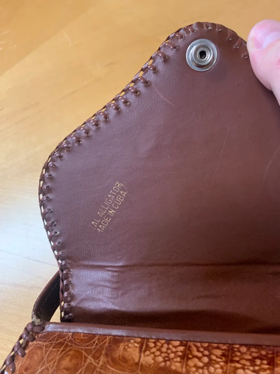 Alligator Leather Handbag - Made in Cuba image indicator(2)