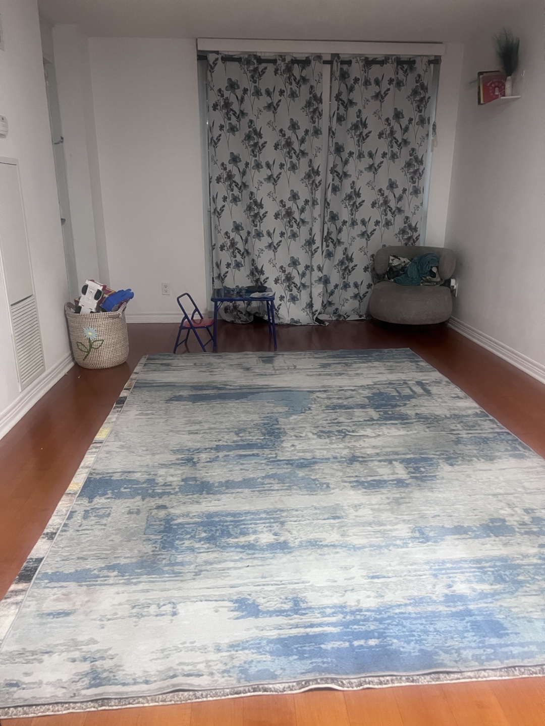Area Rug - Blue & Grey