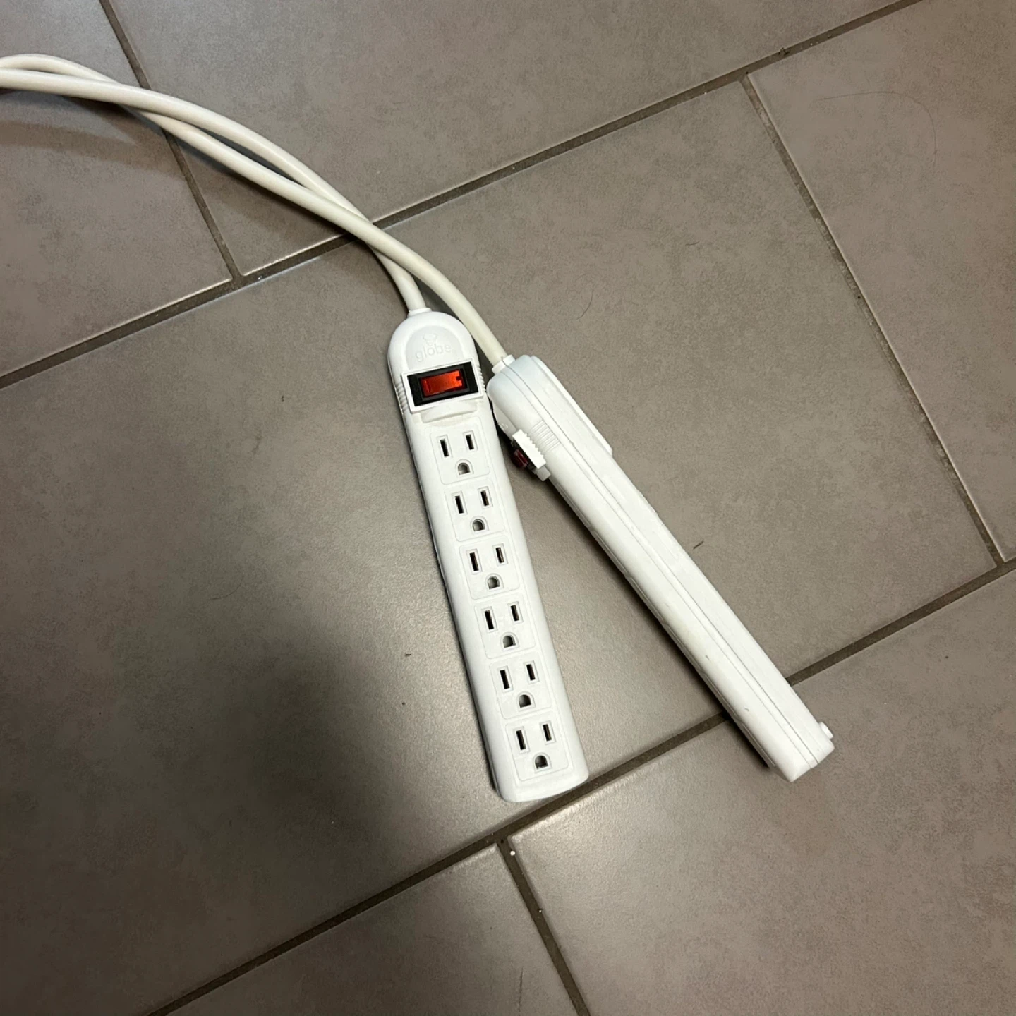 Free Globe Electric Power Strip Surge Protector