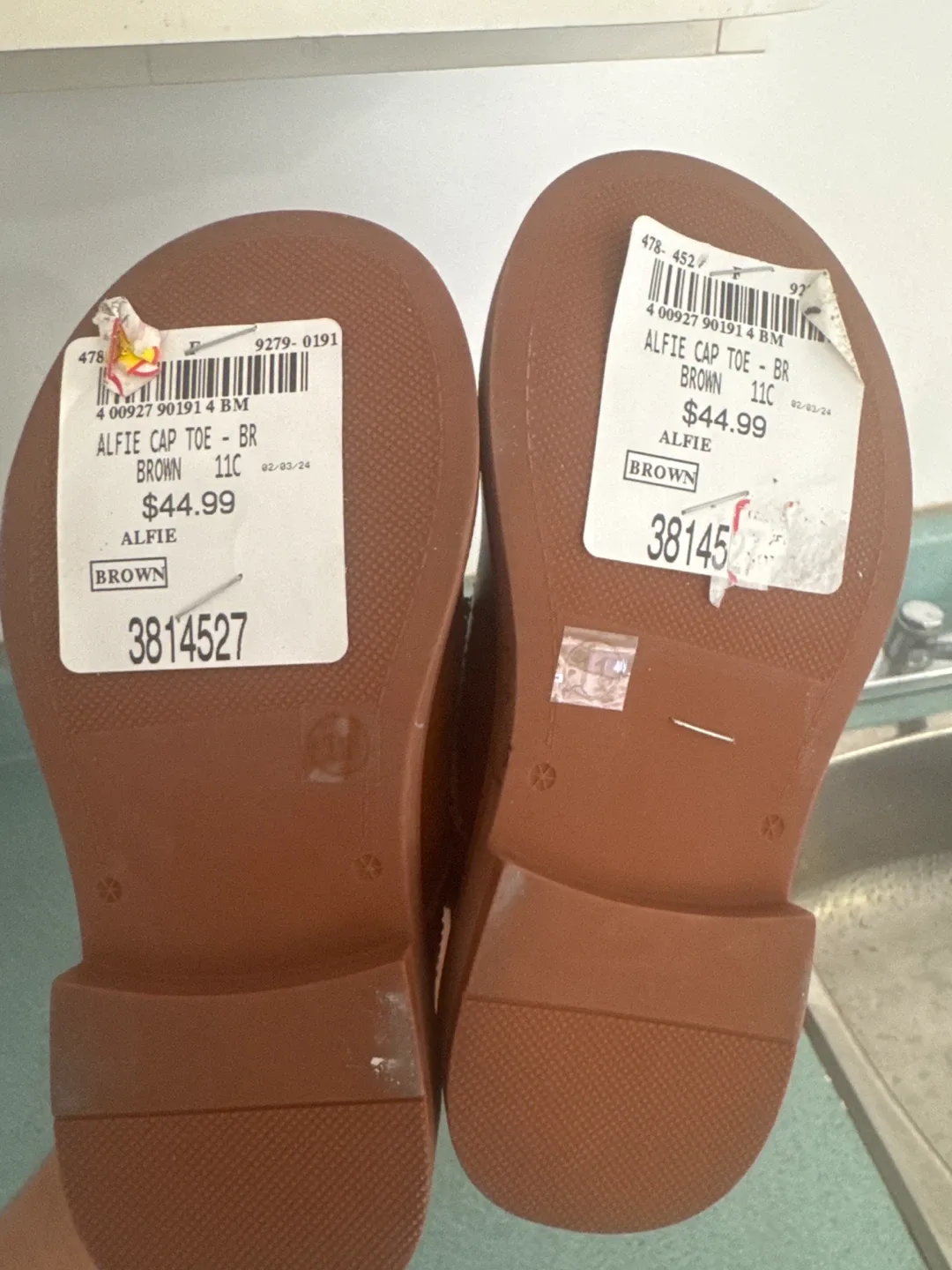 Alfie Cap Toe Brown Shoes - Size 8 1/2 image indicator(2)