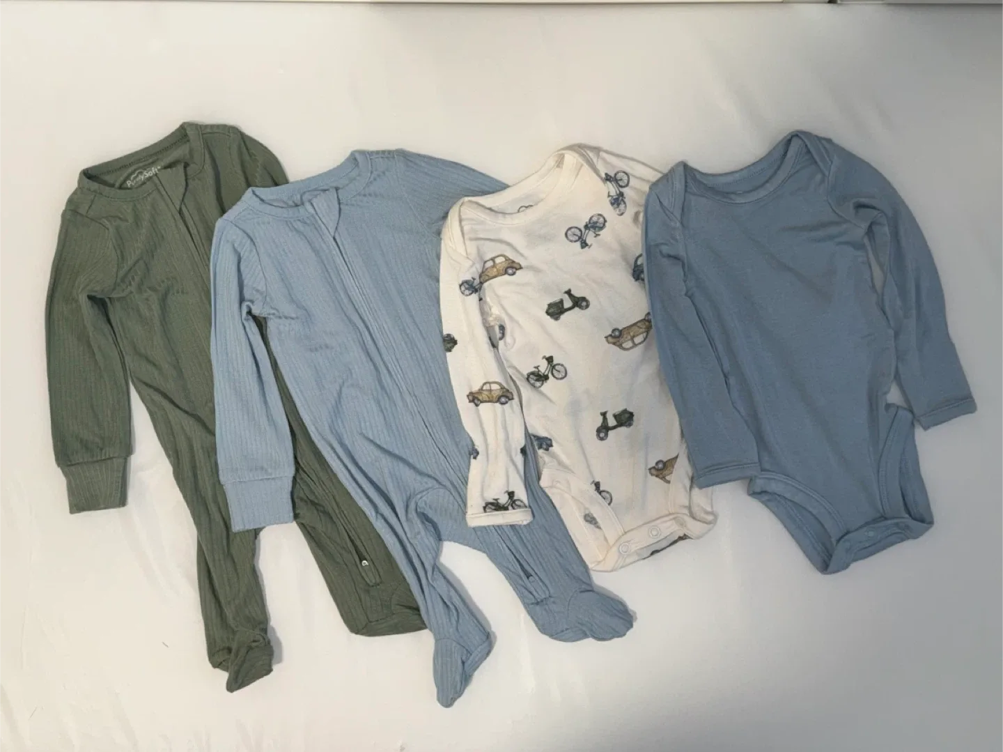 Baby Clothes Bundle thumbnail
