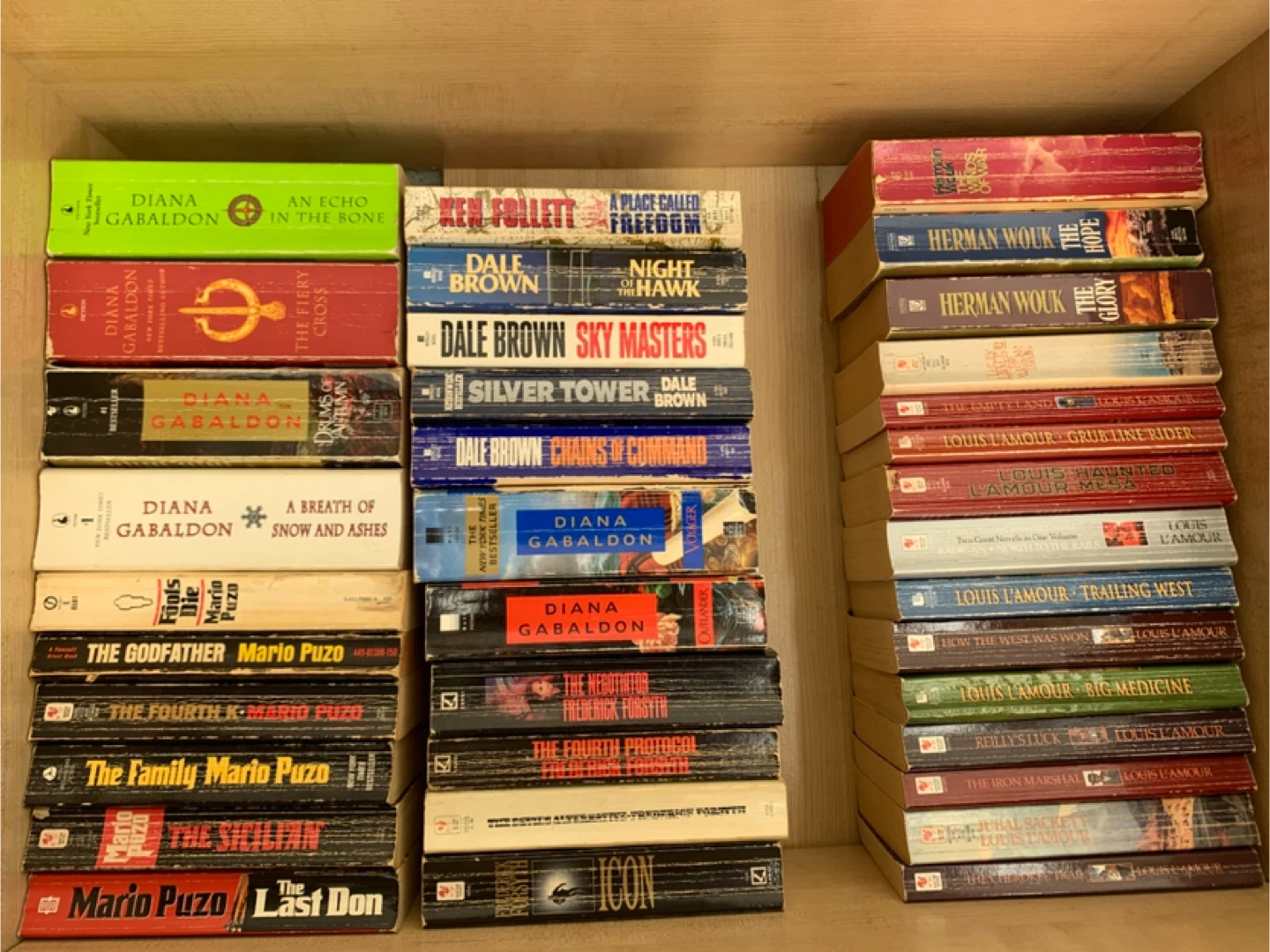 Books and Novels - photo 3