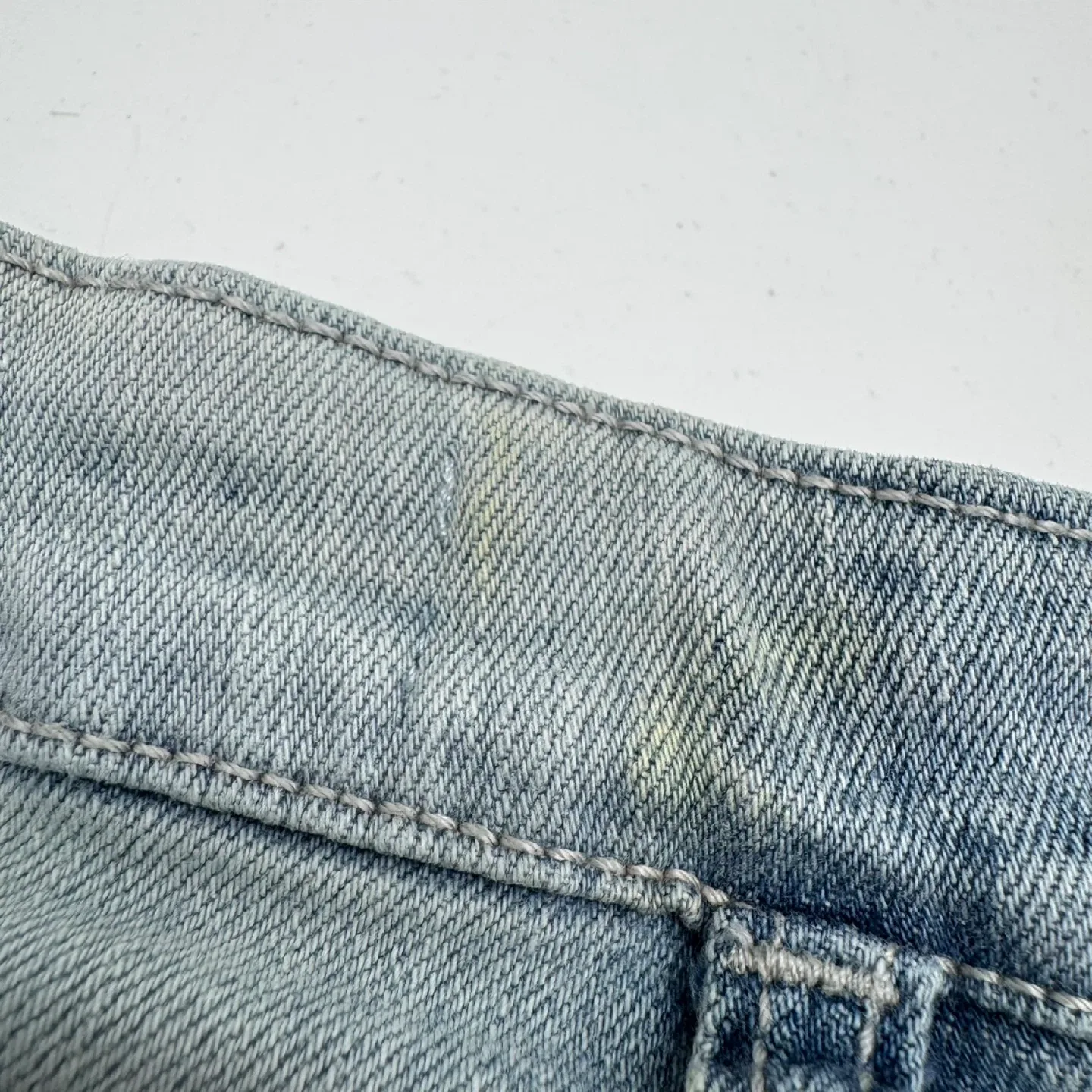 U2B Urban Basics Women's Distressed DenimShorts Size 7 image indicator(3)