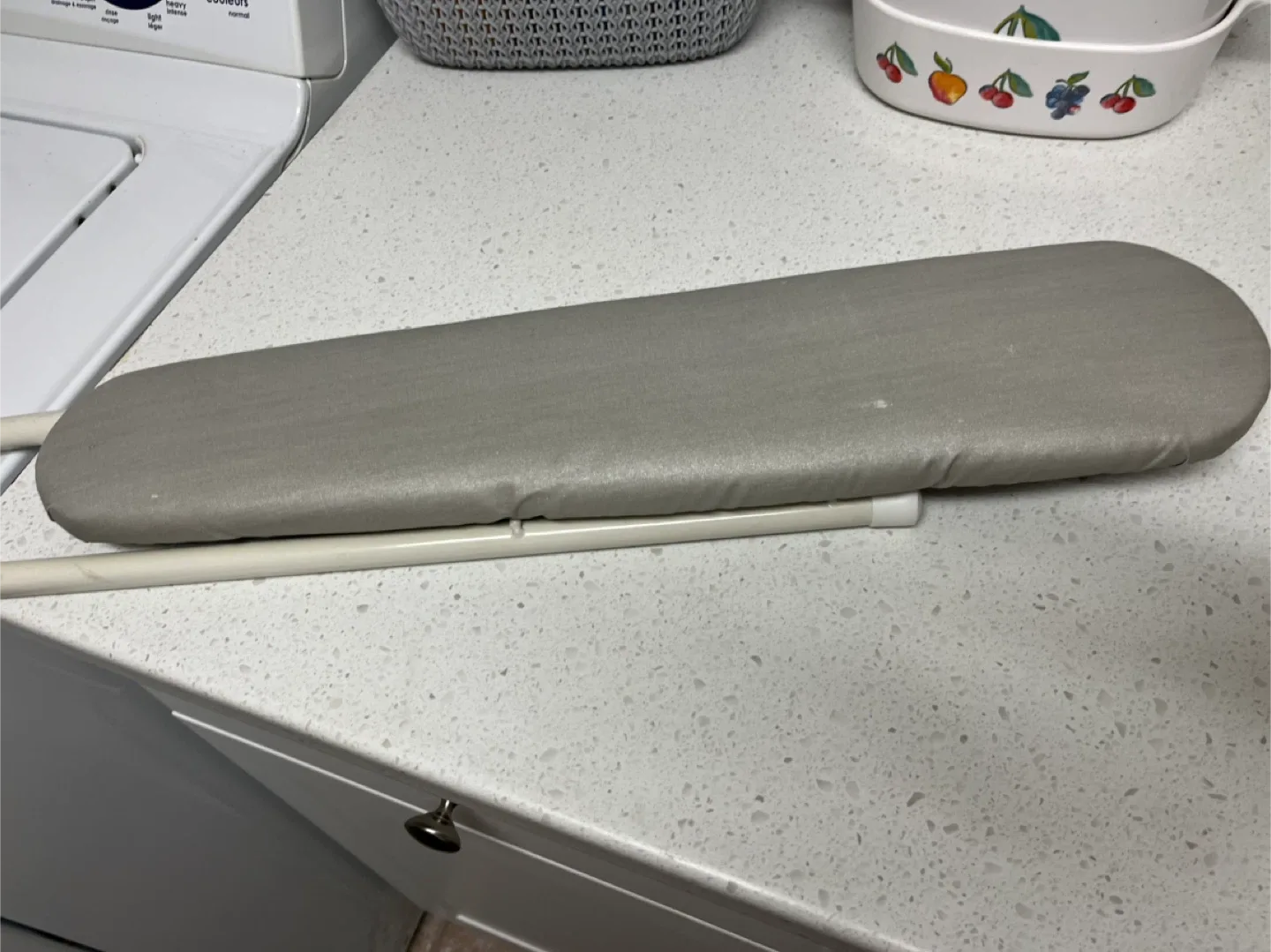 Tabletop Ironing Board - Compact Size image indicator(2)