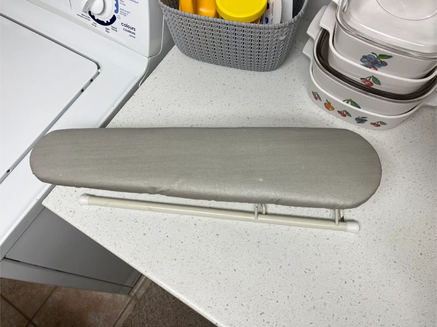 Tabletop Ironing Board - Compact Size image indicator(3)