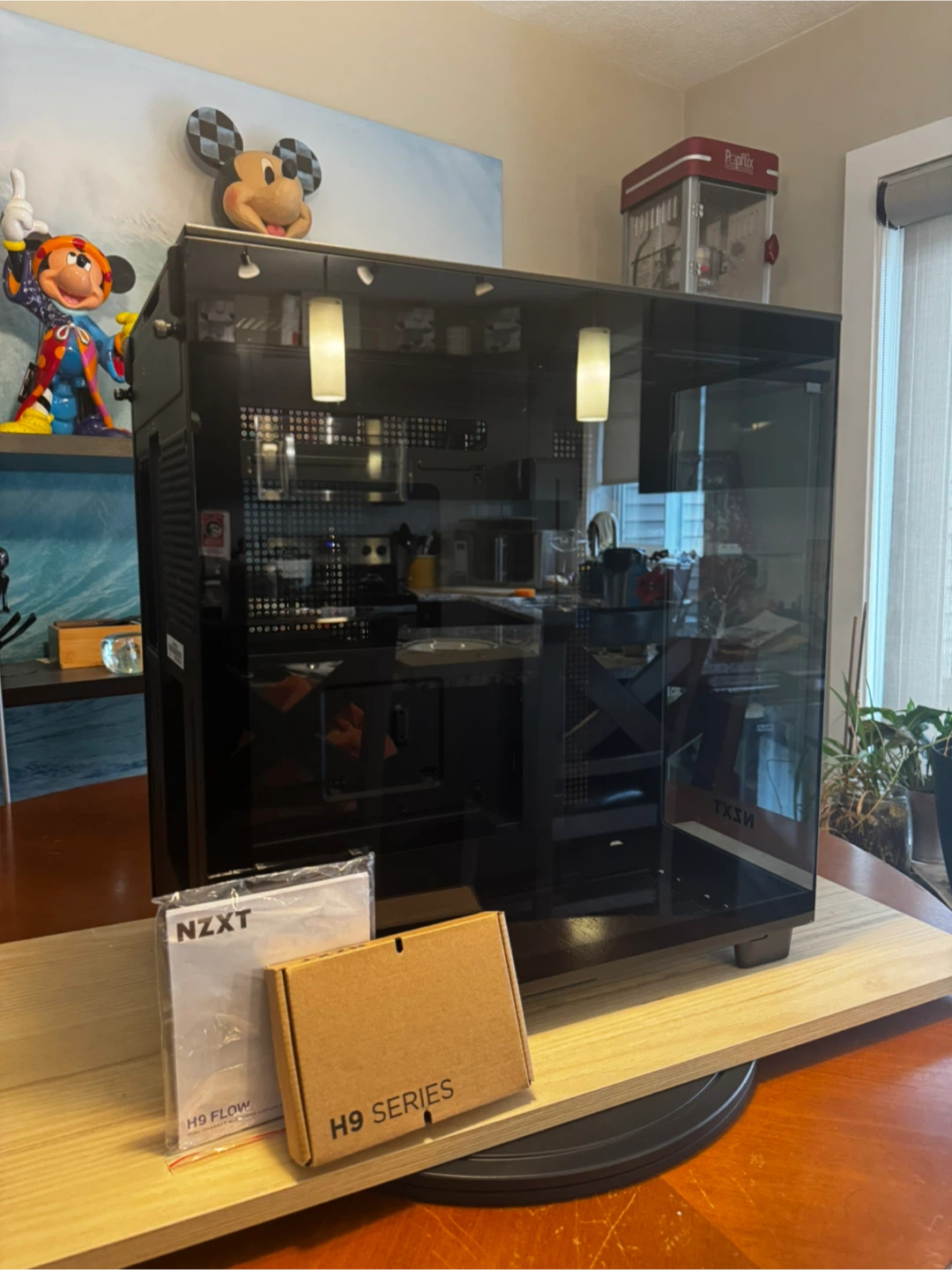 New NZXT H9 Flow Black Mid-Tower Case