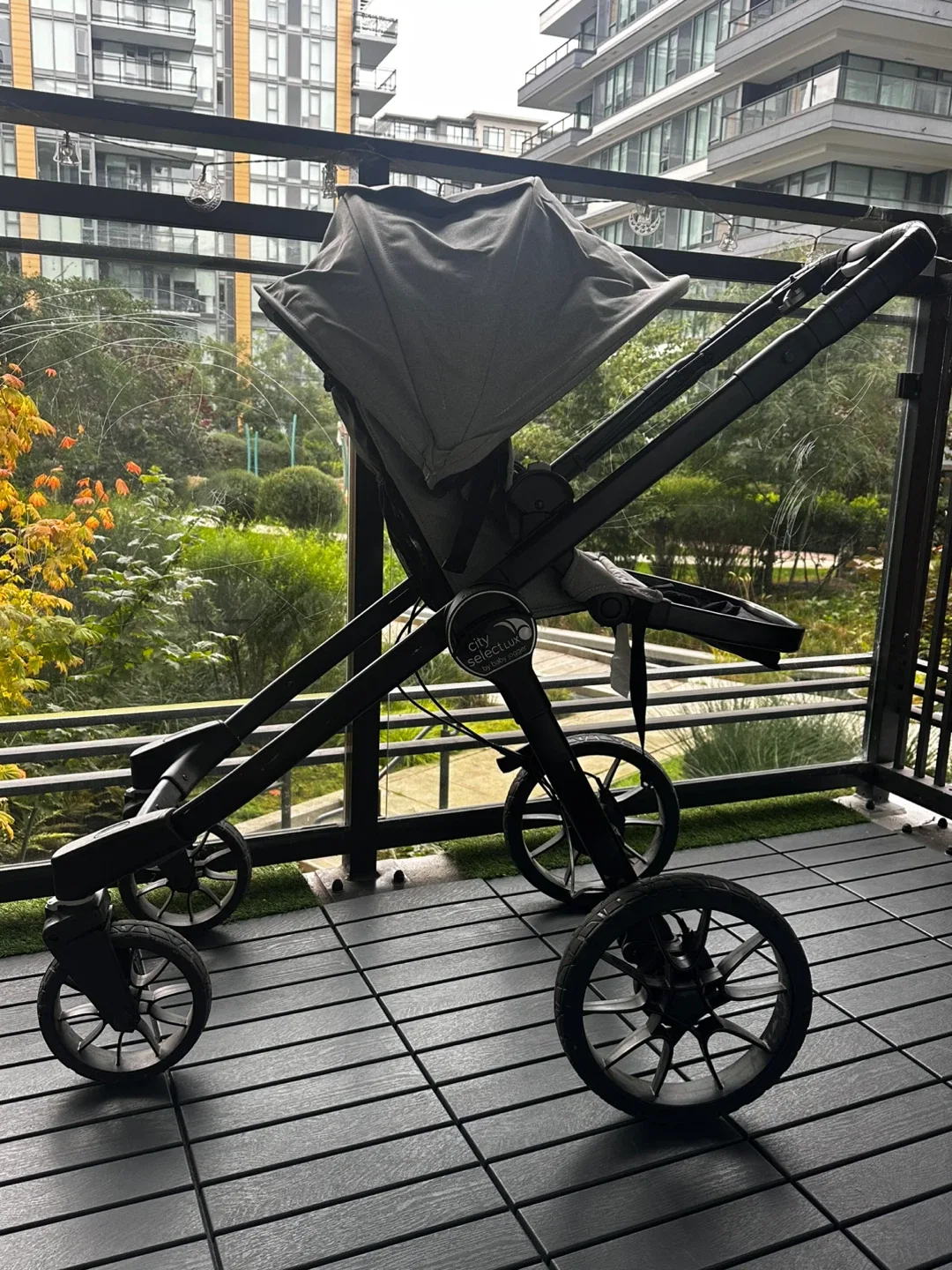 City Select LUX Baby Jogger Stroller image indicator(2)