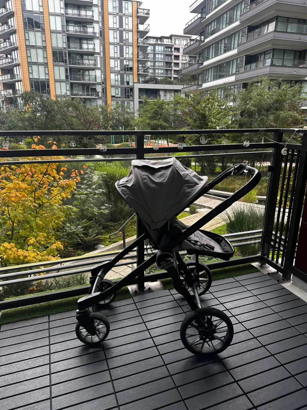 City Select LUX Baby Jogger Stroller image indicator(4)