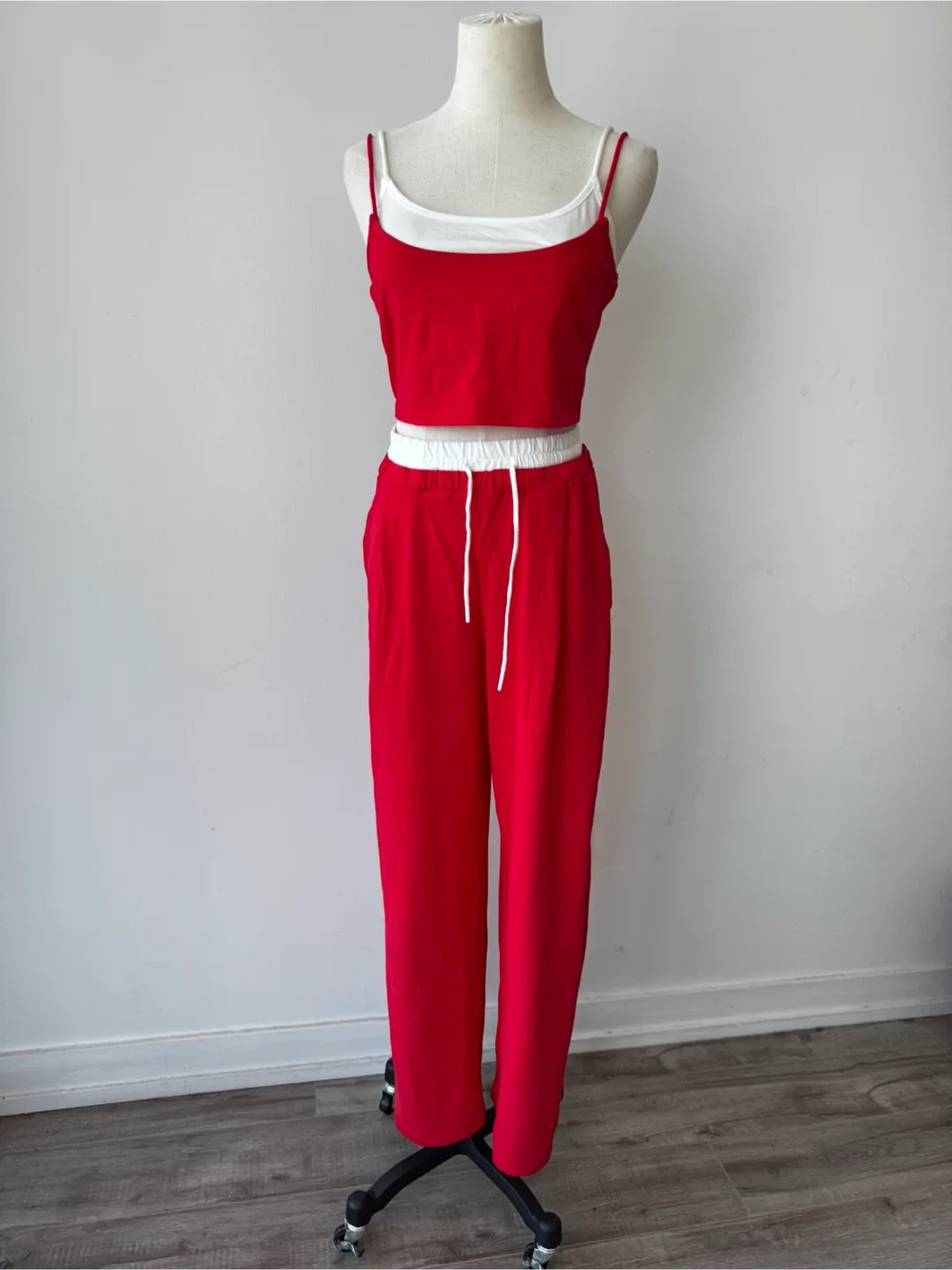 Red Two-Piece Set - size S/M thumbnail