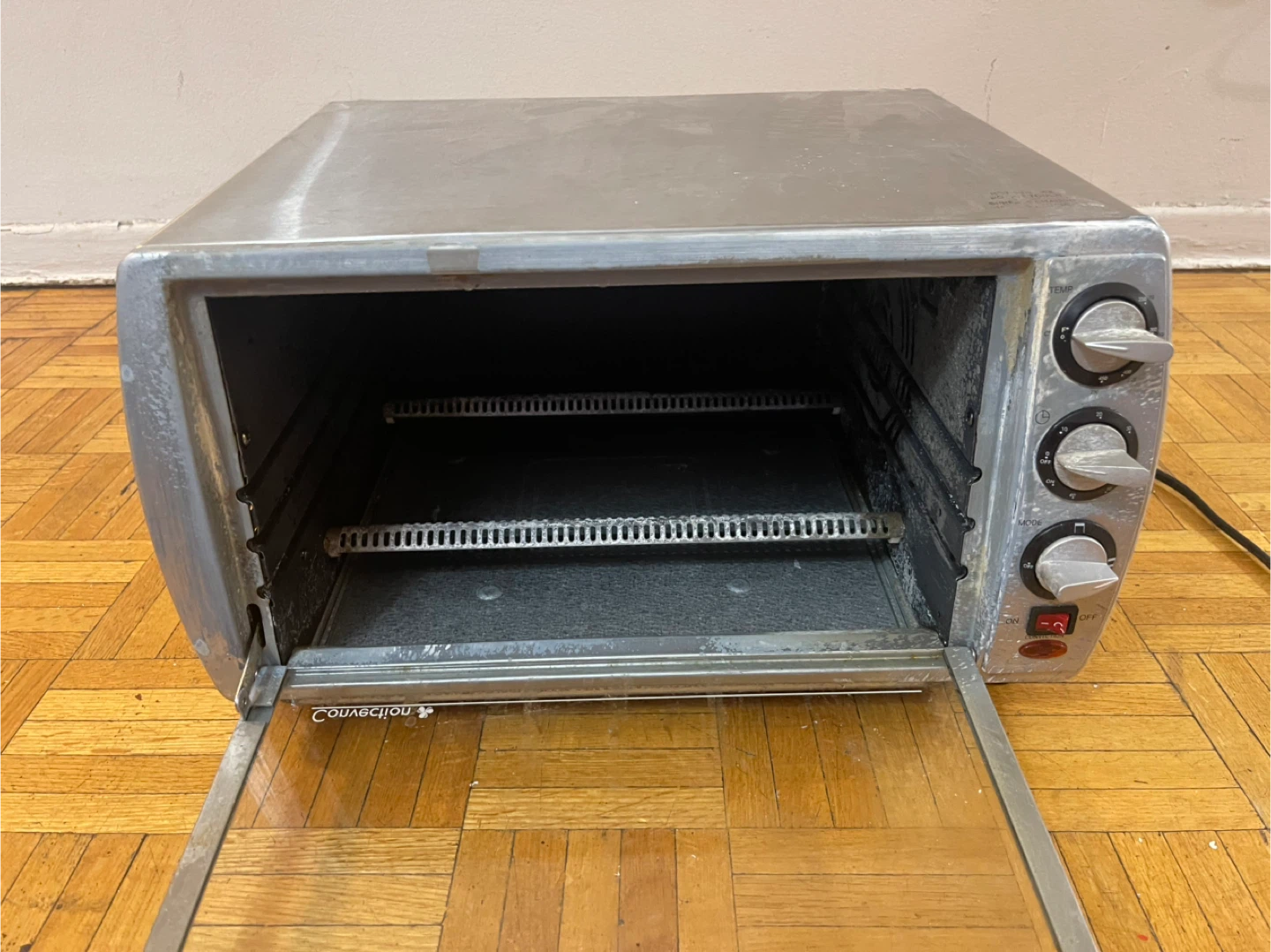 Toastess Convection Toaster Oven - photo 2