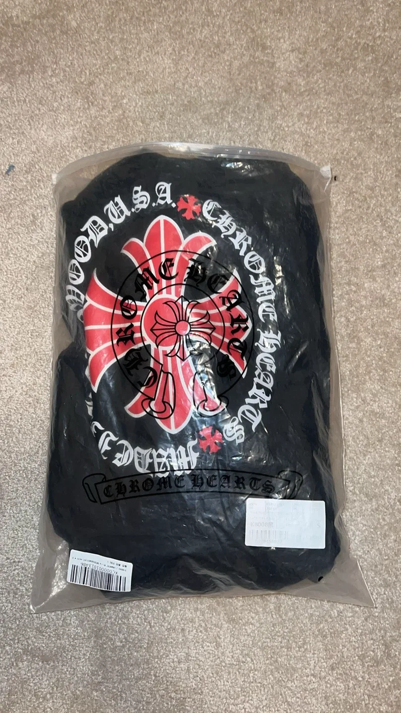 Chrome Hearts Black Hoodie image indicator(3)