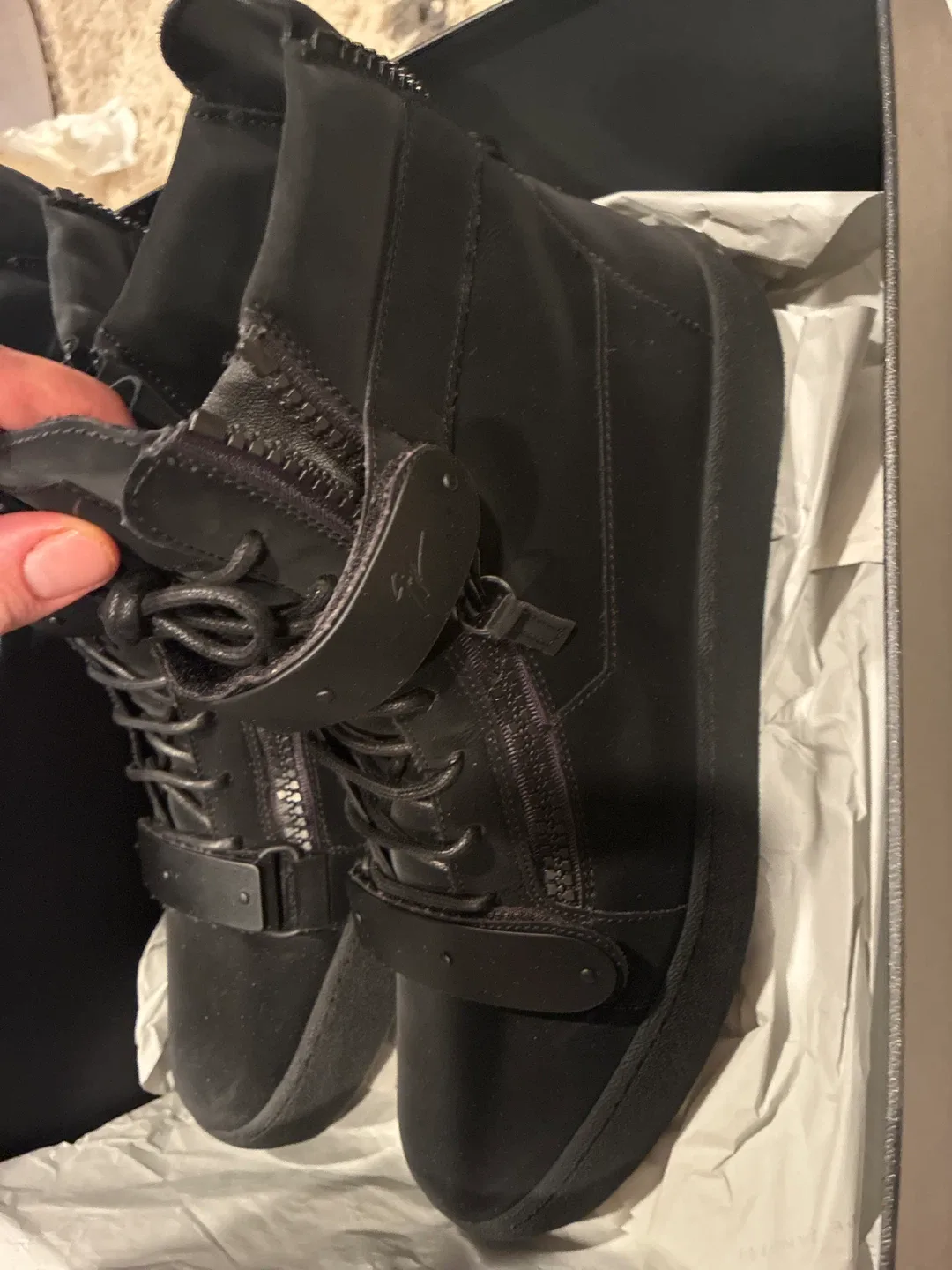 Size 12Giuseppe Zanotti Black High-Top Sneakers image indicator(4)