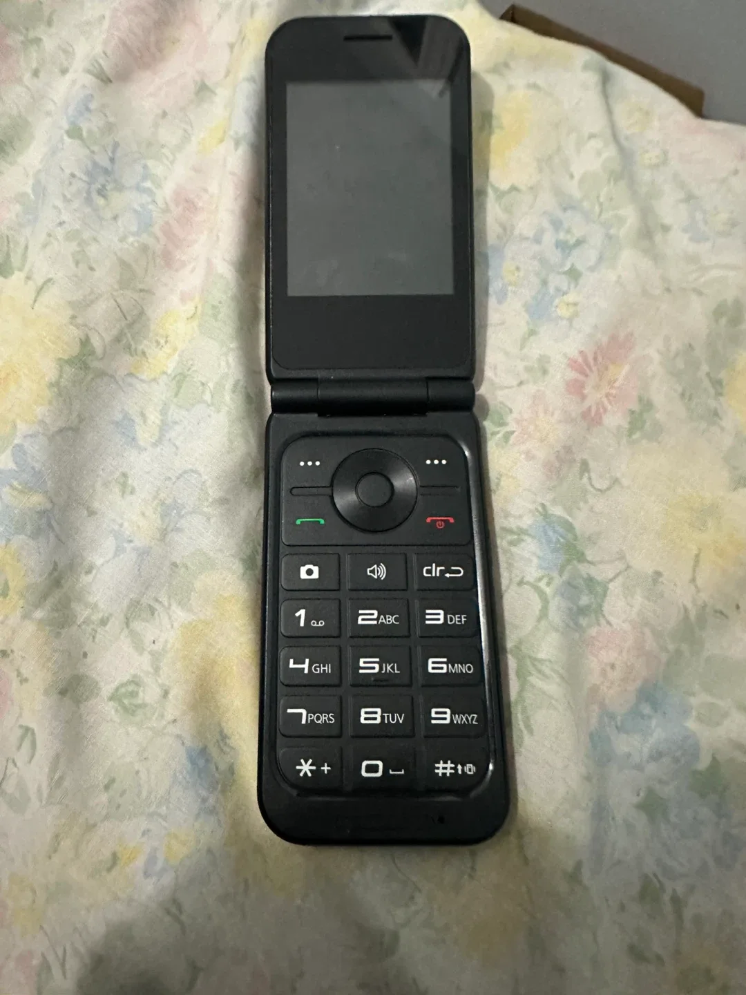 ZTE Flip Phone - Great Condition! image indicator(5)