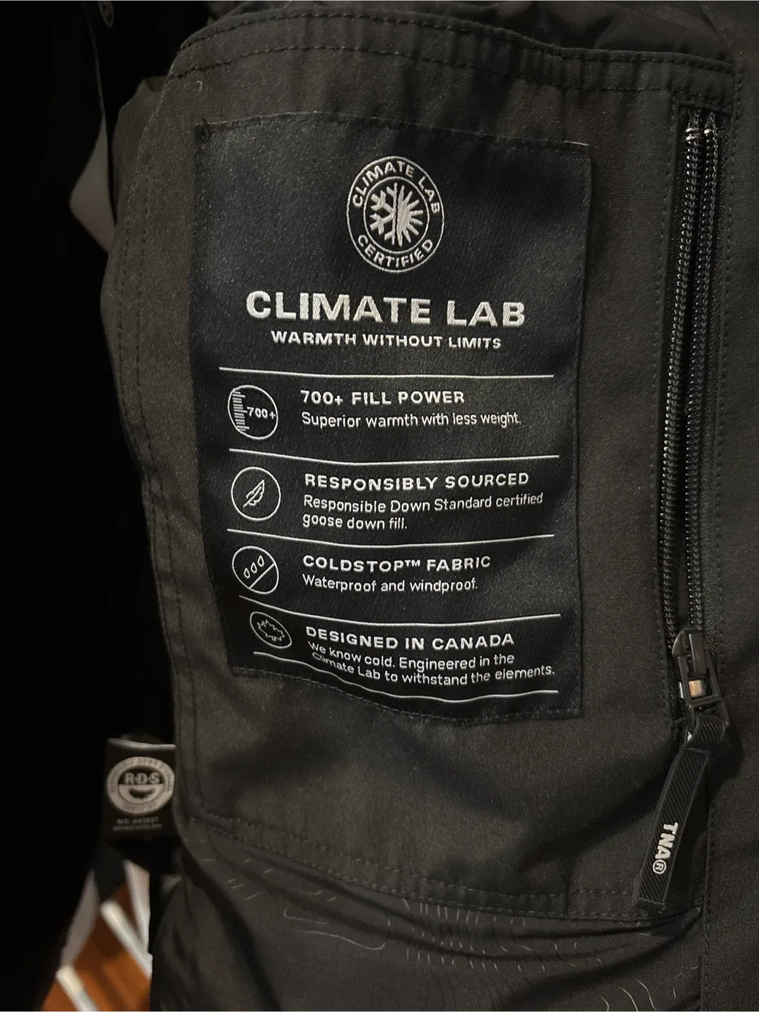 TNA Powder Parka - Size M image indicator(3)