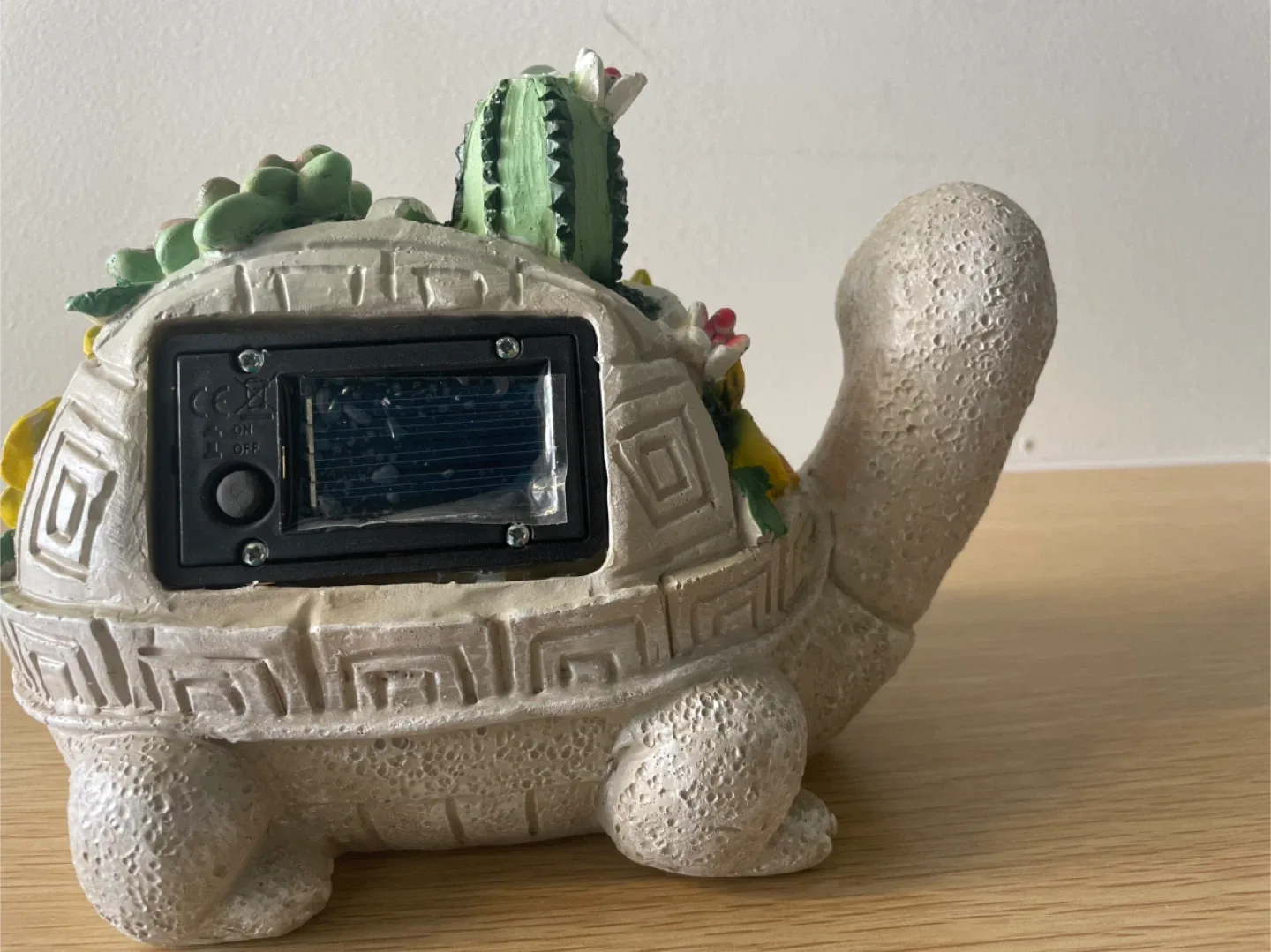 Solar Garden Turtle Statue - New in Box! image indicator(4)