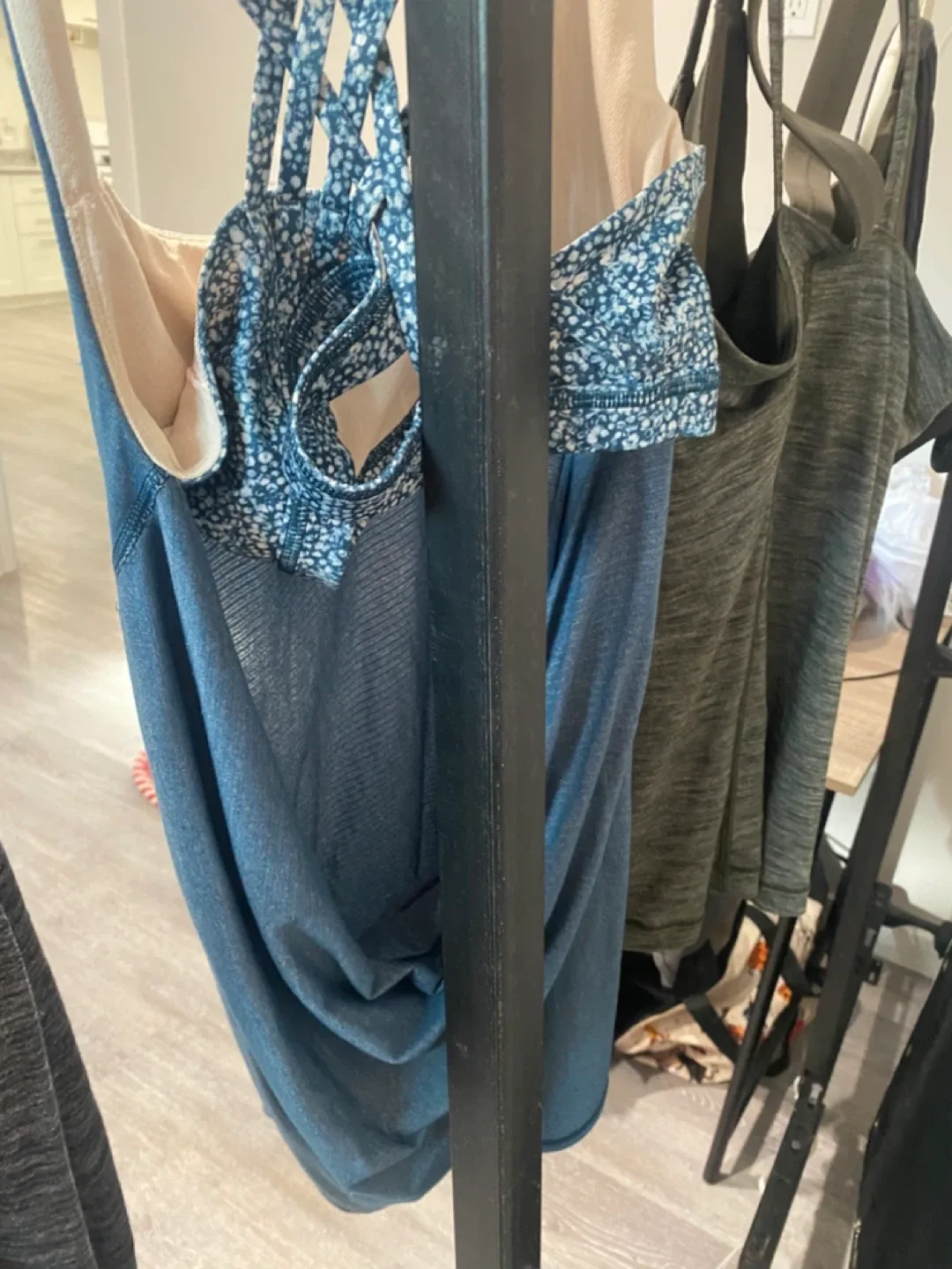 Lululemon Assorted Tank Tops image indicator(6)