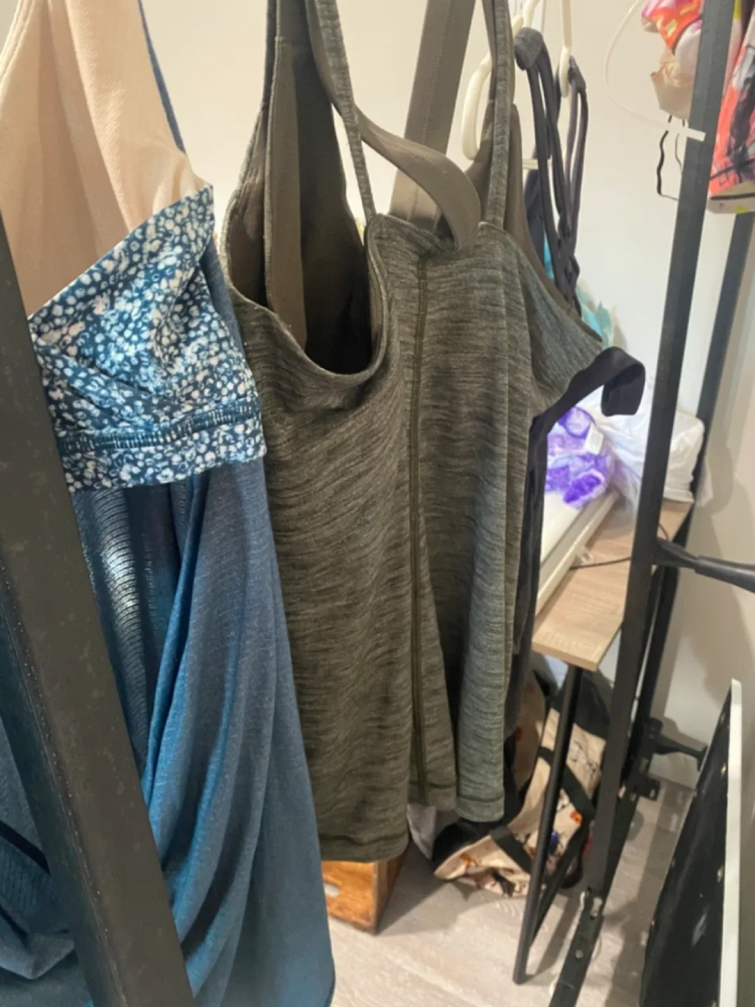 Lululemon Assorted Tank Tops image indicator(7)