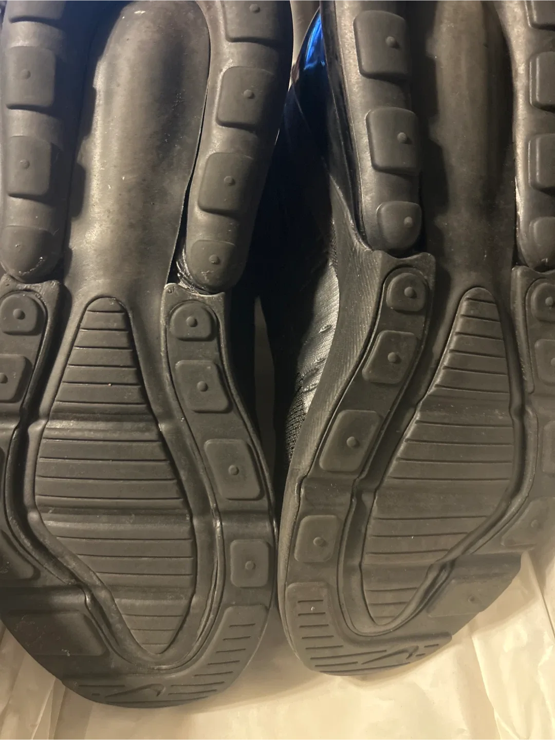 Nike Air Max 270 Black Sneakers image indicator(7)