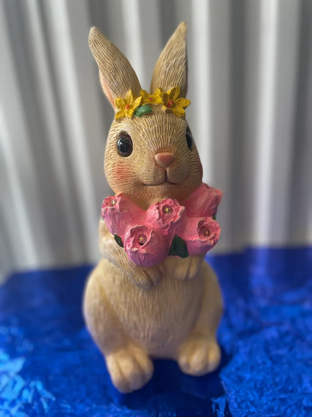 Cute Bunny with Flowers Figurine image indicator(5)
