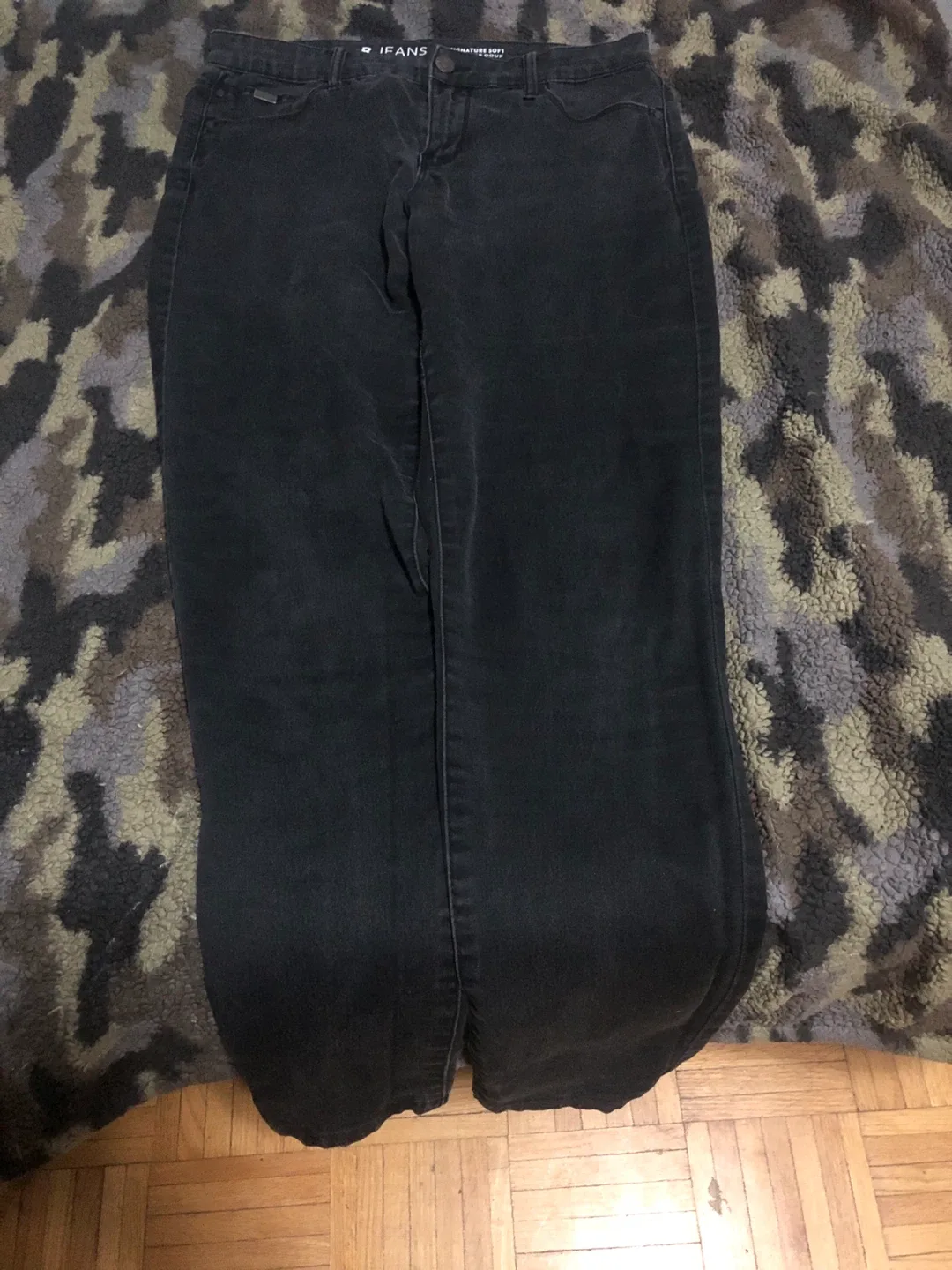 R Jeans Signature Soft Black Jeans - Size 31 thumbnail