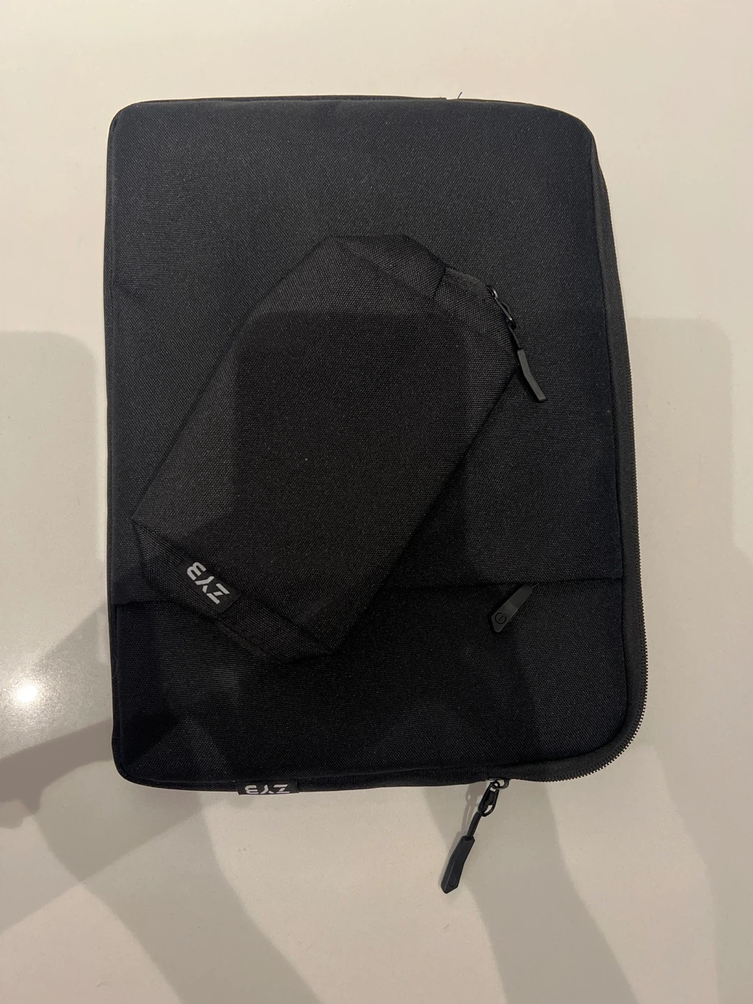 ZYB New Black Laptop Sleeve with Pouch - photo 2