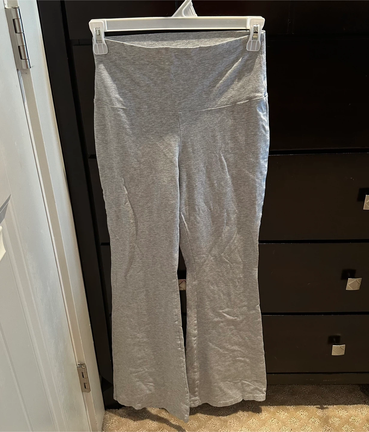 TNA Flare Yoga Pants - Size M