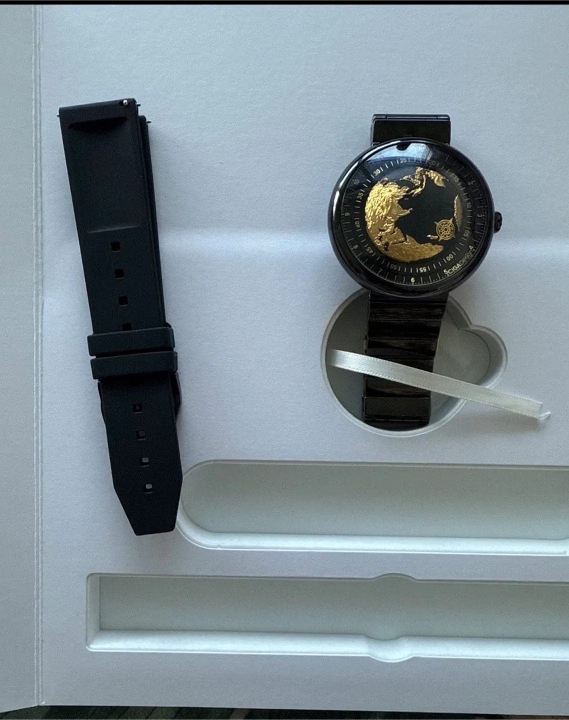 CIGA Design U Series Blue Planet Mechanical Watch image indicator(3)