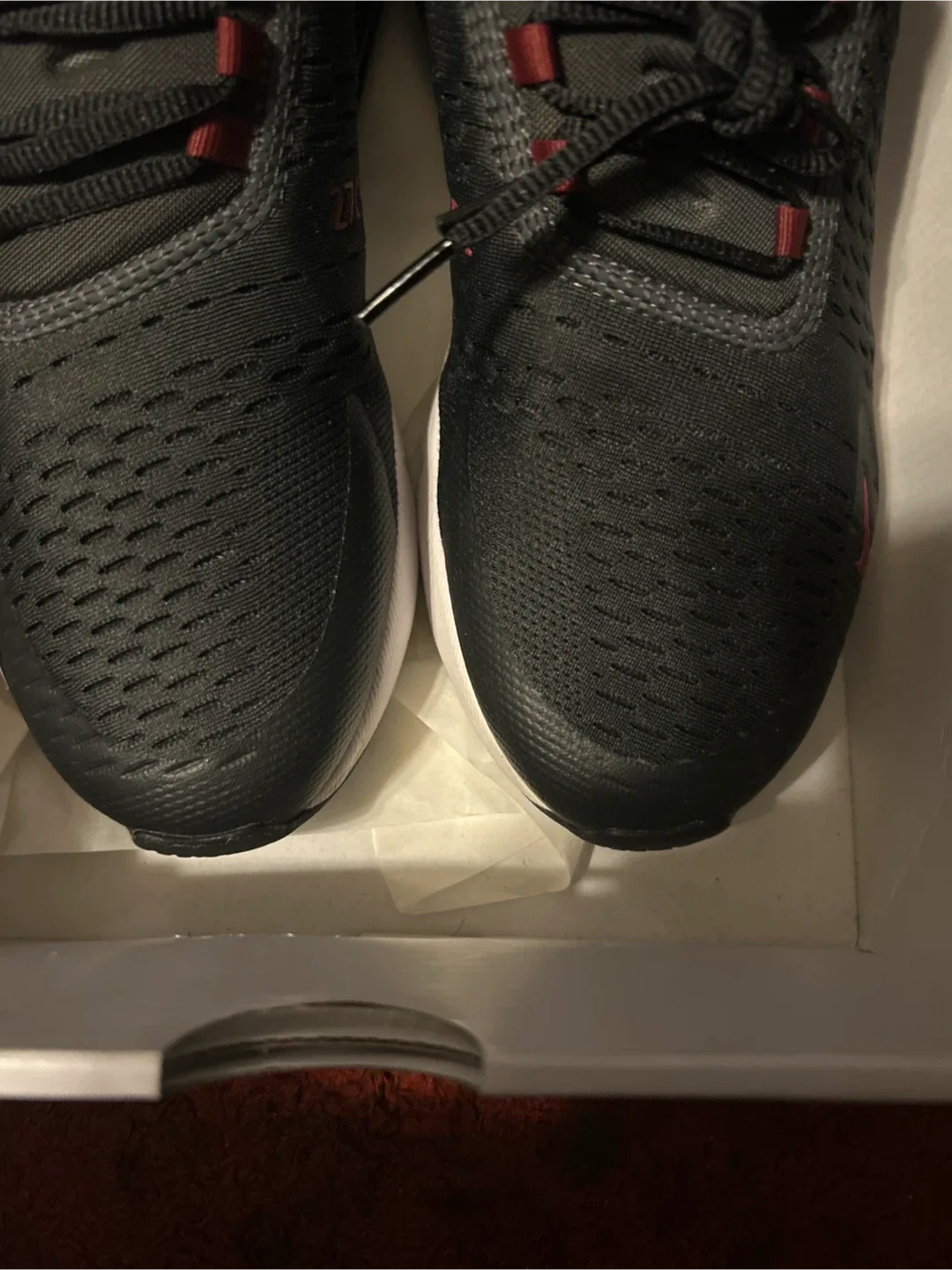 Nike Air Max 270 - Black/Red image indicator(4)