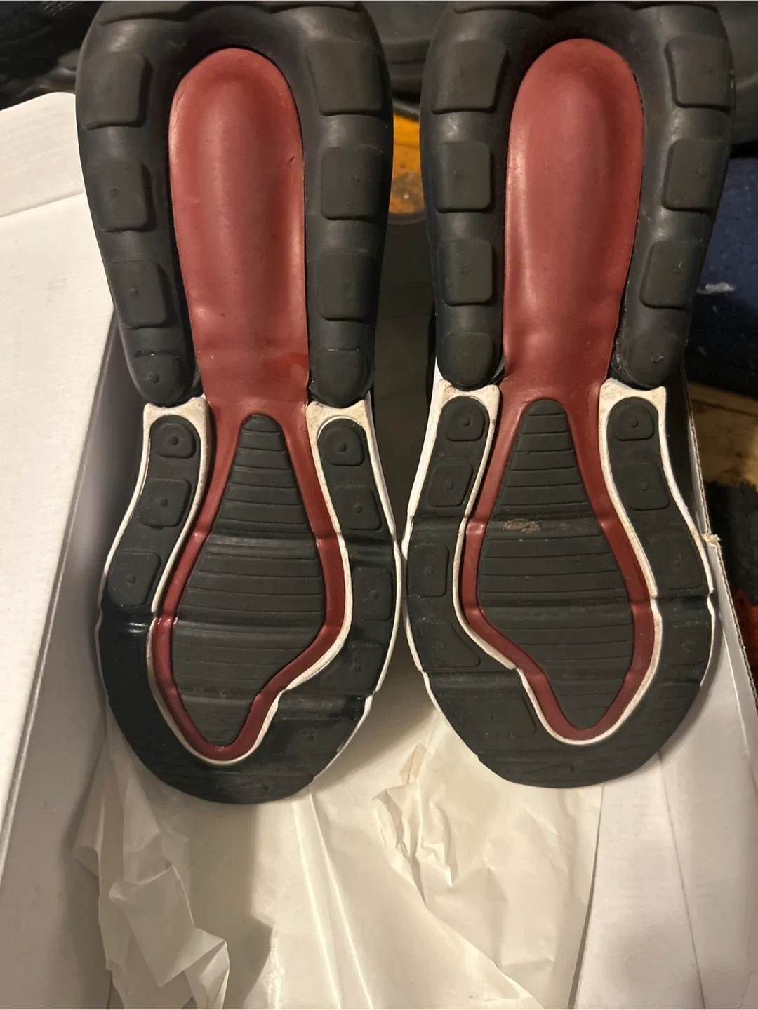 Nike Air Max 270 - Black/Red image indicator(7)