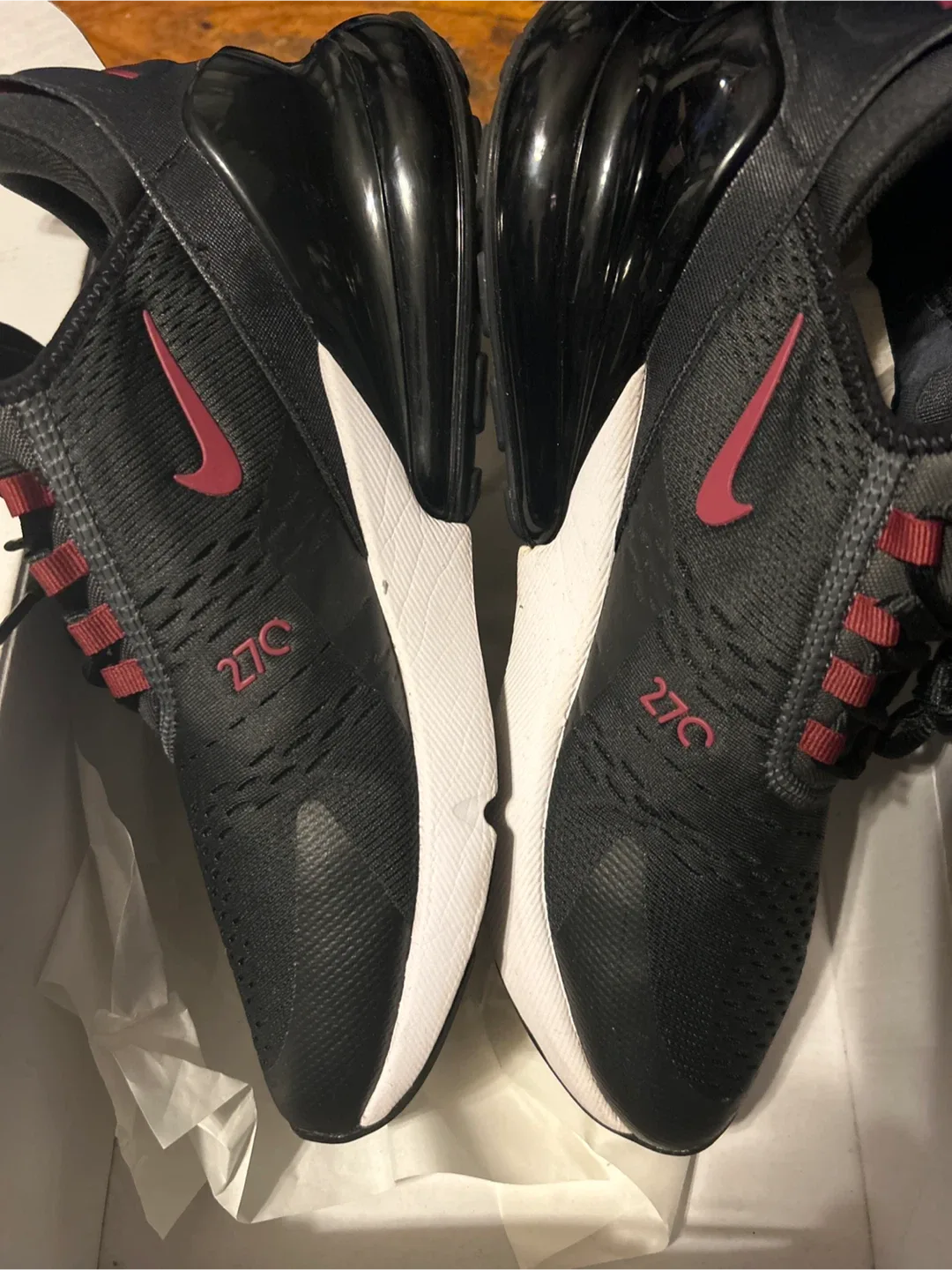 Nike Air Max 270 - Black/Red image indicator(6)