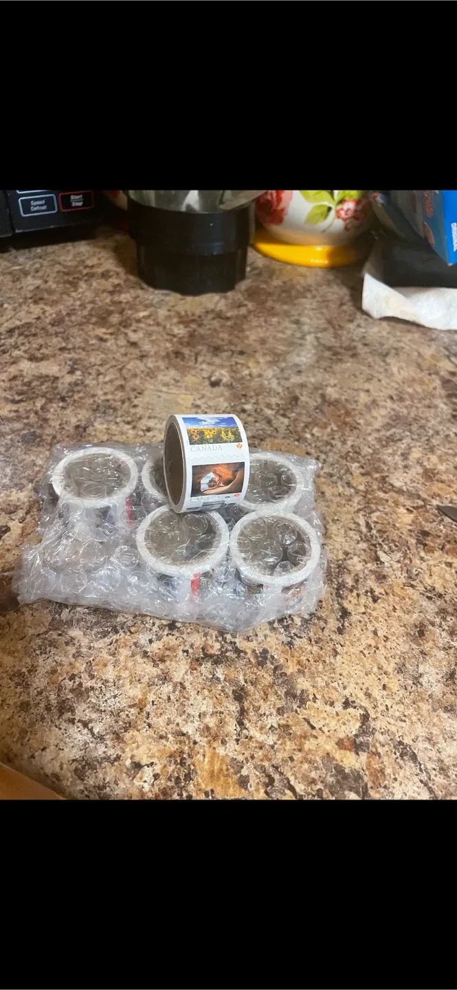 Canada Post Permanent Postage Stamps Roll thumbnail