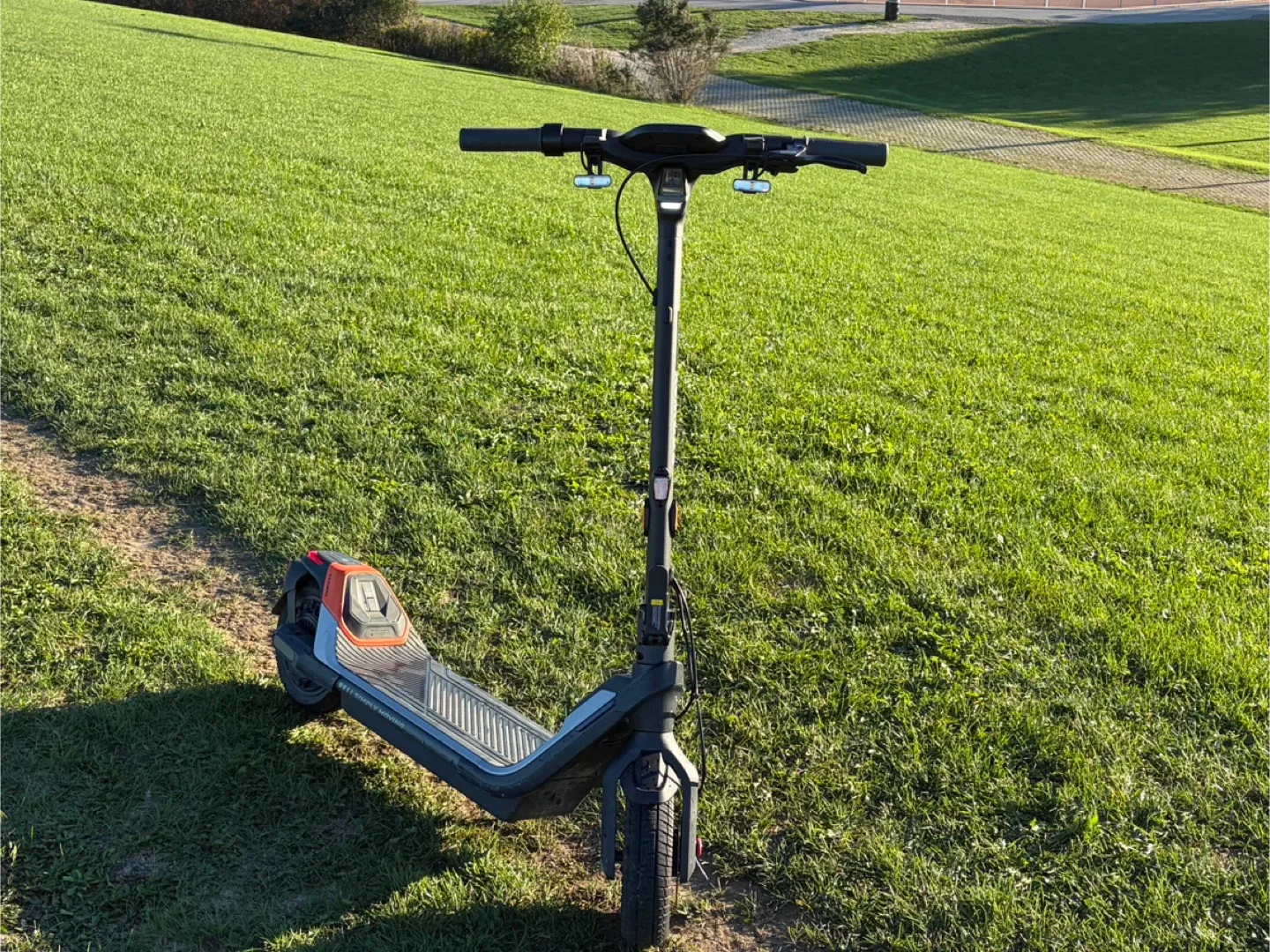 Segway P65 Electric Scooter image indicator(5)