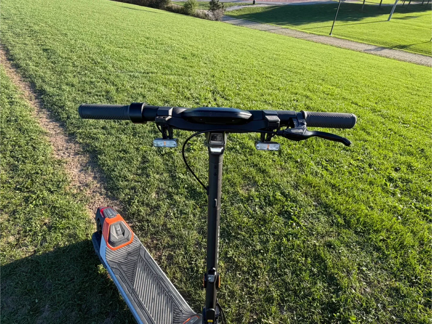 Segway P65 Electric Scooter image indicator(6)