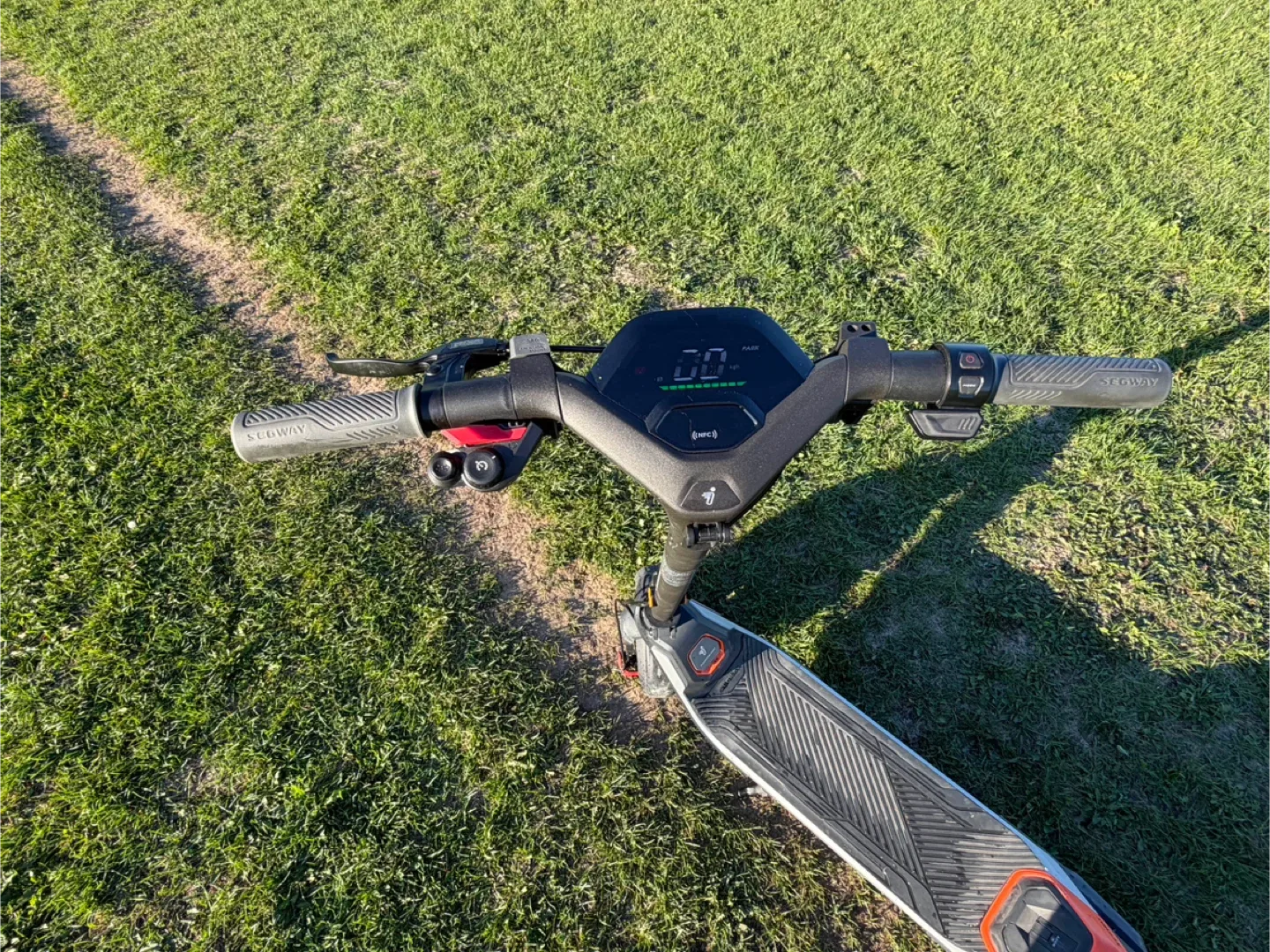 Segway P65 Electric Scooter image indicator(8)